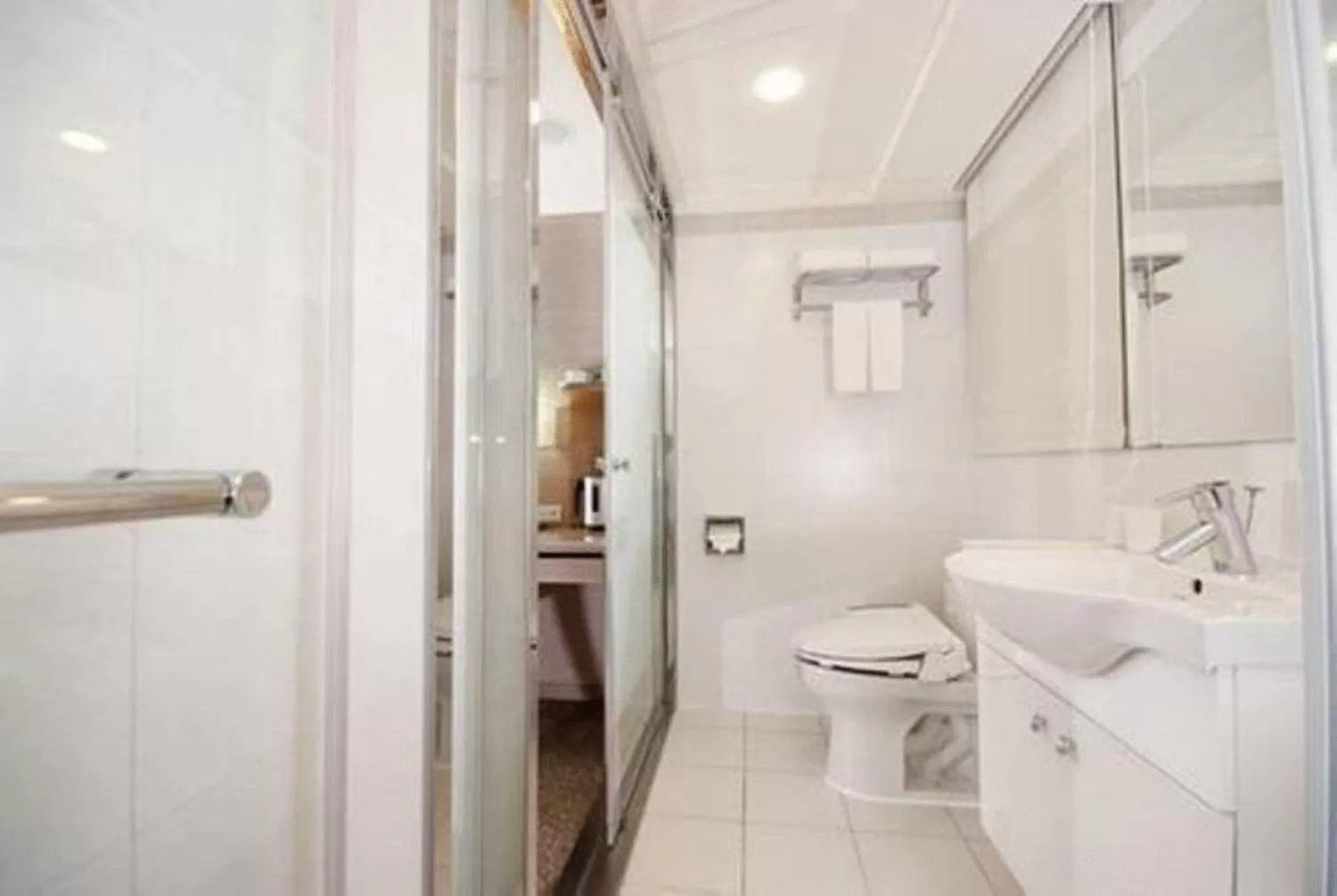 Bathroom in Guide Hotel Taipei NTU