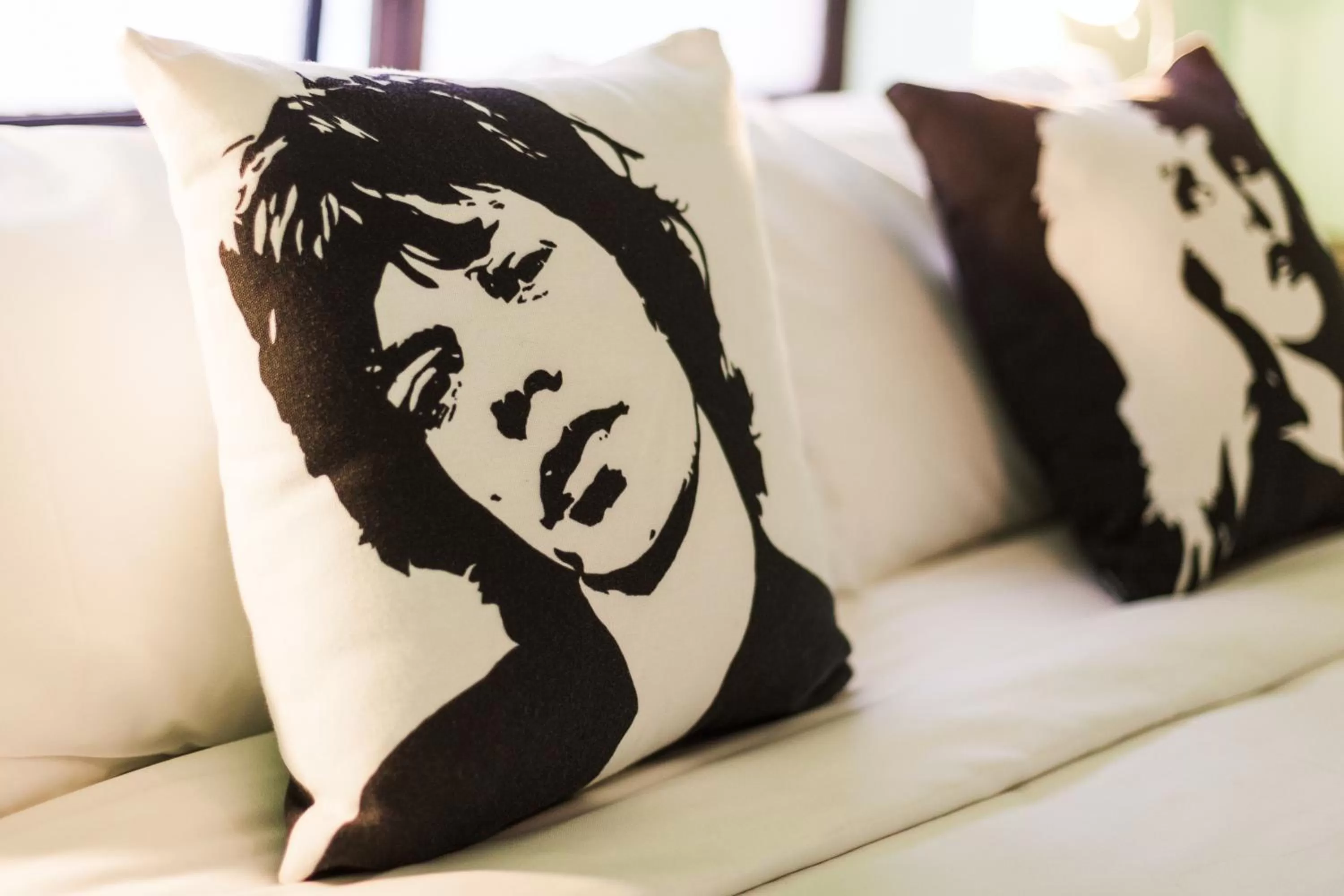 Decorative detail, Bed in Alabama Hotel Hobart