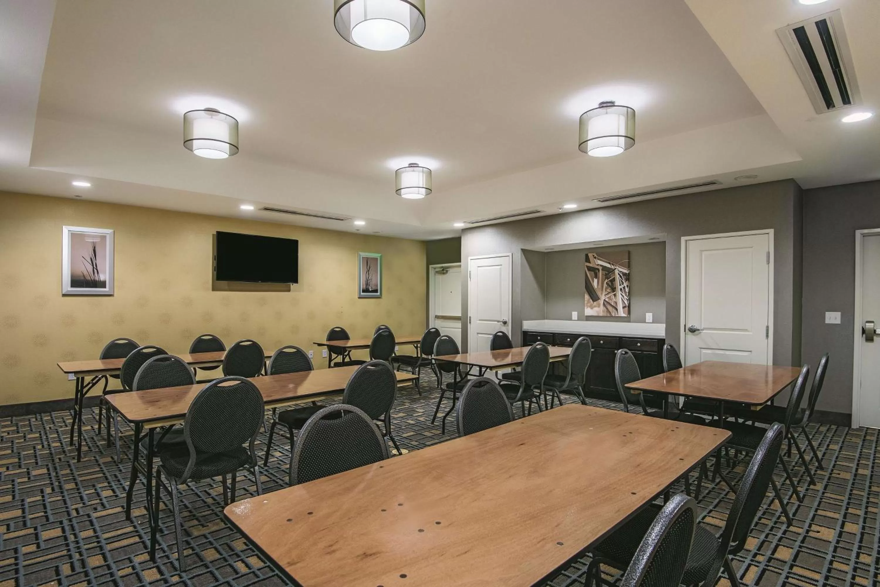 On site in La Quinta by Wyndham Karnes City - Kenedy