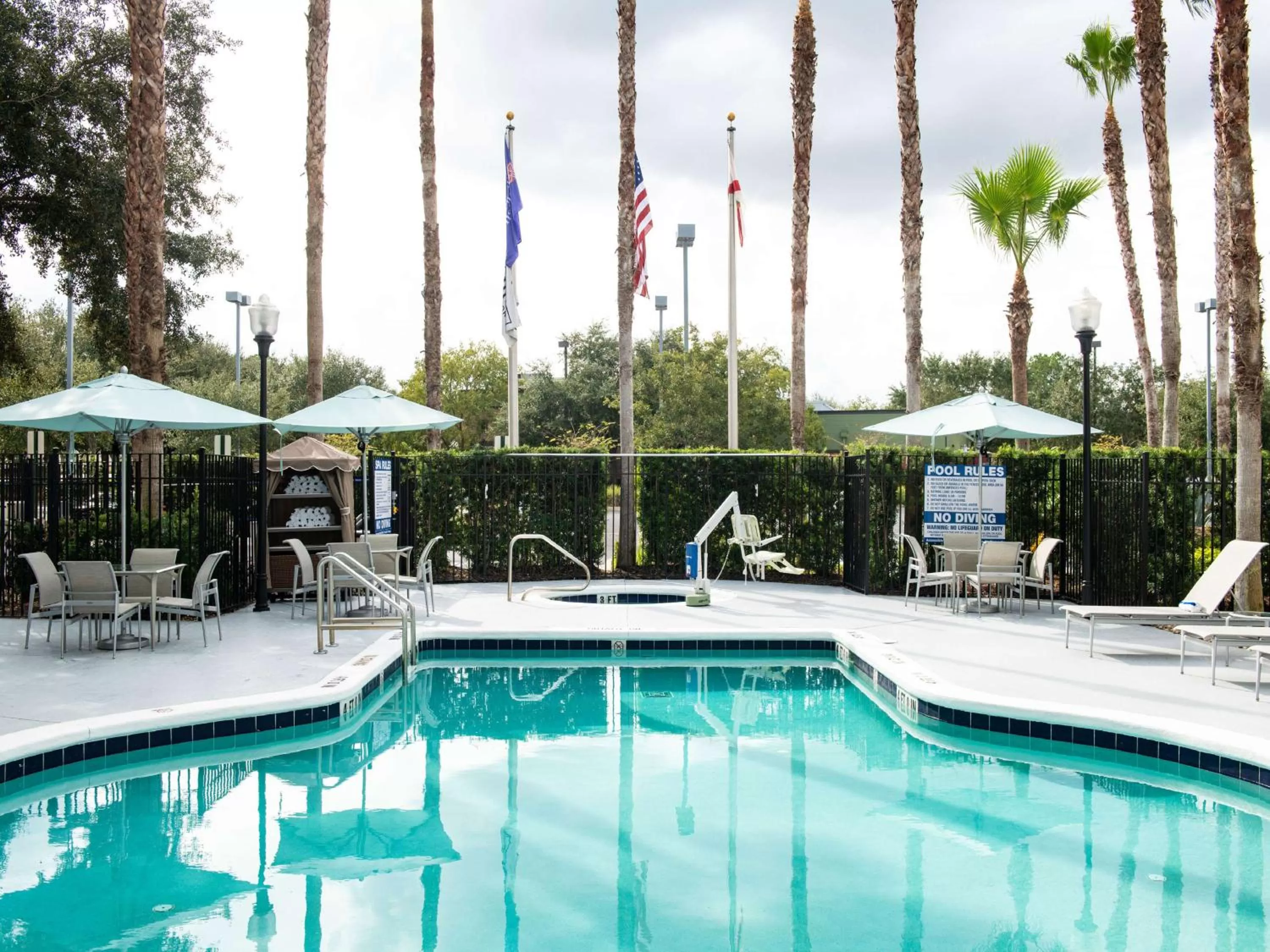 Pool view in Hilton Garden Inn Jacksonville JTB/Deerwood Park