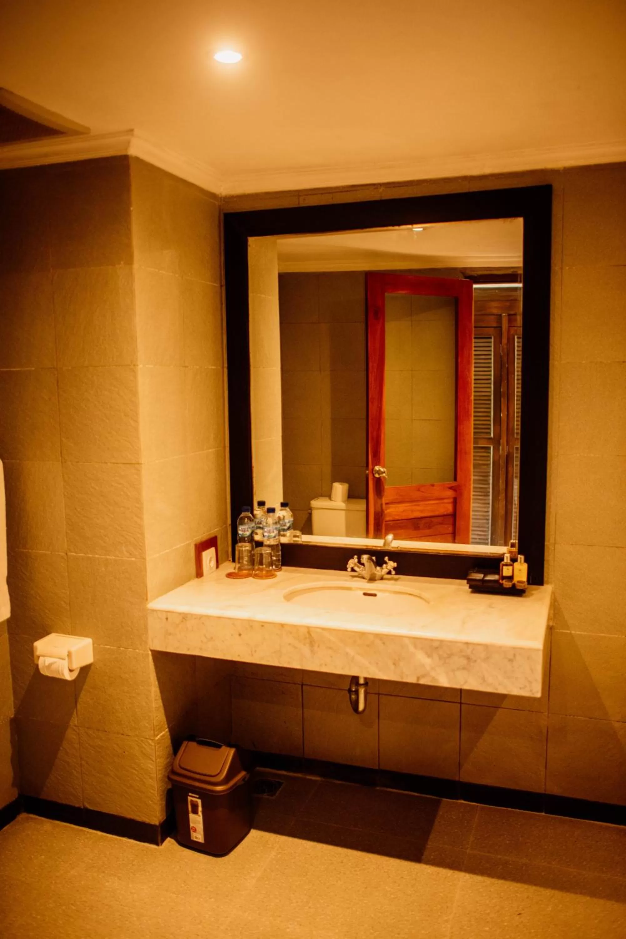 Bathroom in New Sunari Lovina Beach Resort