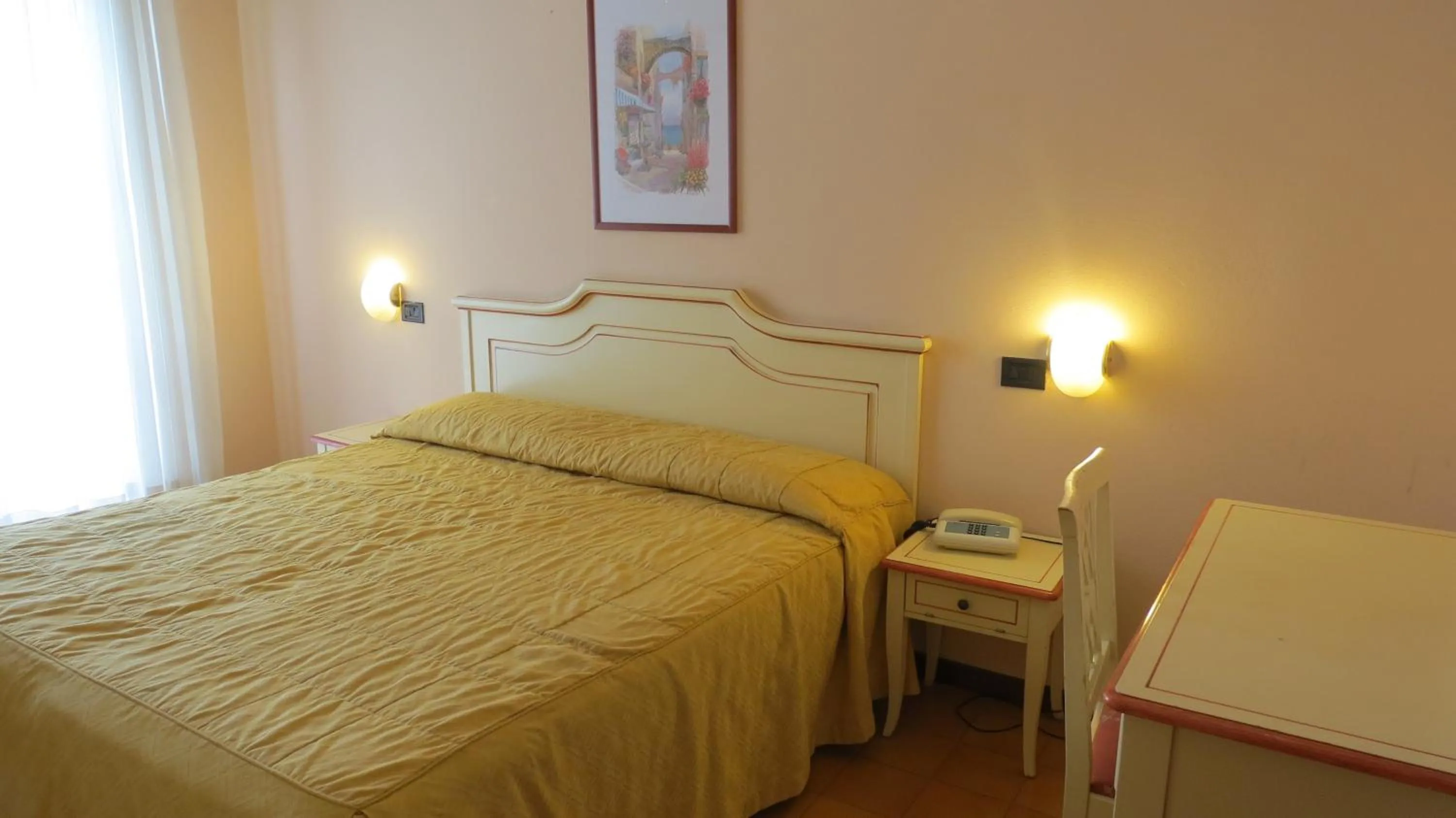 Bed in La Quiete Park Hotel