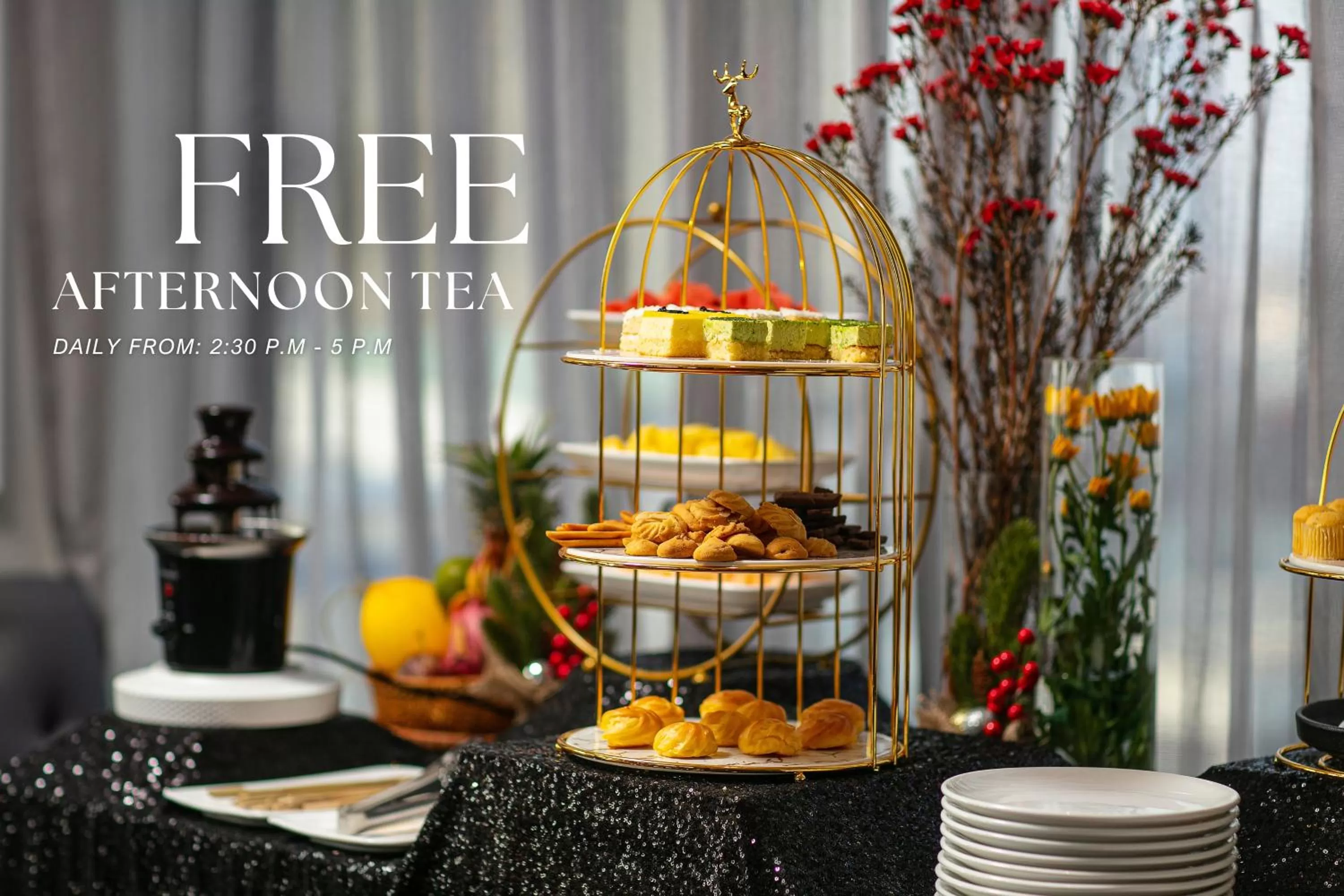 Restaurant/places to eat in Lucien Hanoi Lakeside Hotel & Rooftop