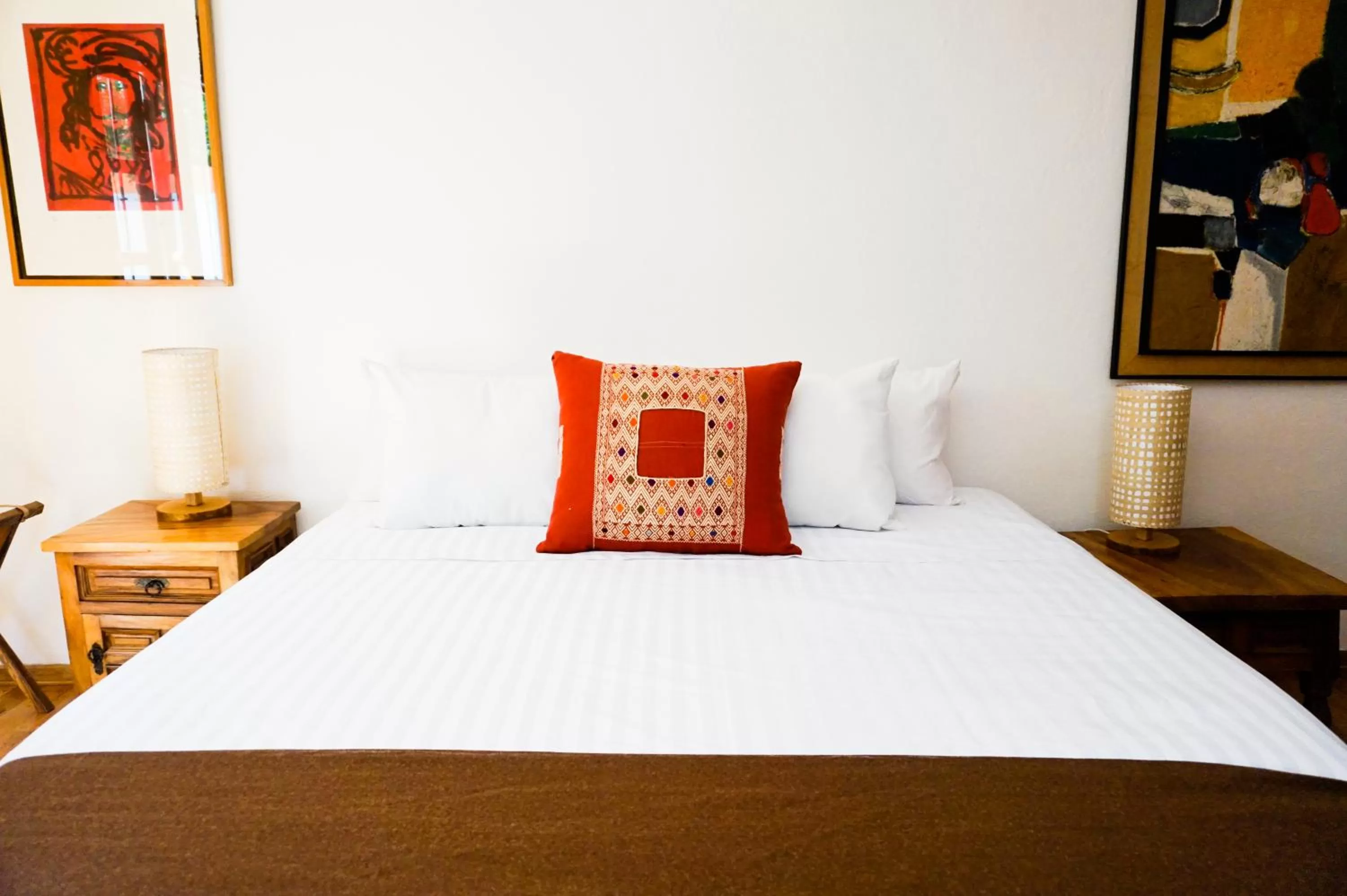 Decorative detail, Bed in Casa Jacinta Guest House