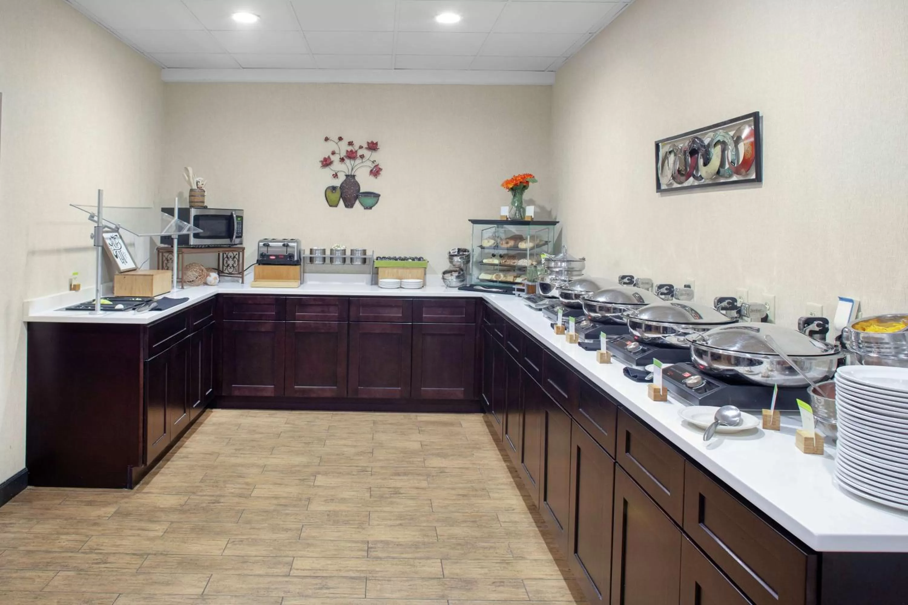 Breakfast in Best Hotel Dayton - Miamisburg