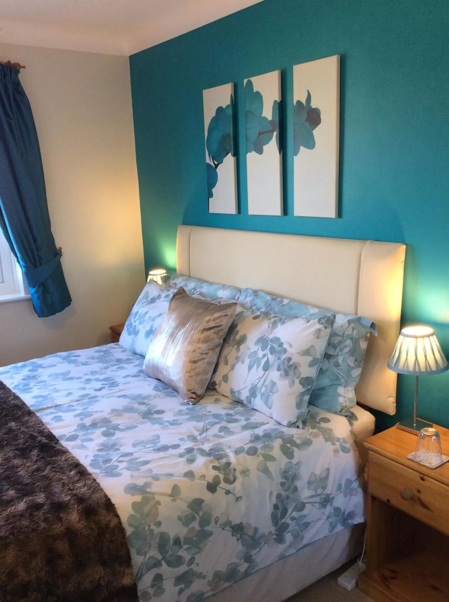 Bedroom, Bed in The Great Grubb