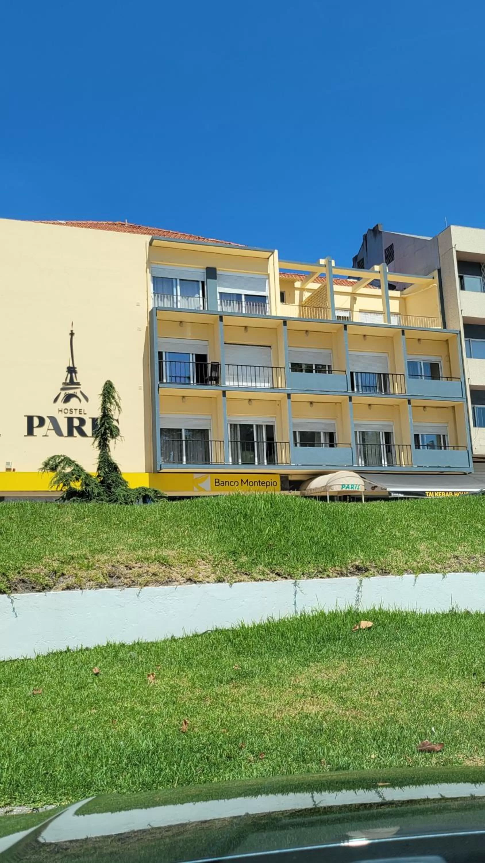 Property Building in Residencia Paris