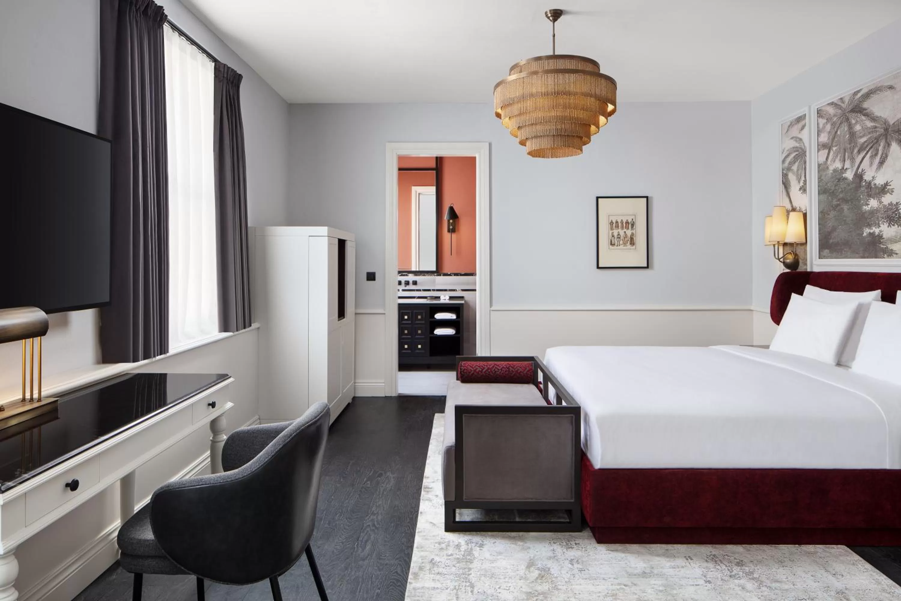 Deluxe King Room with City View in Adahan DeCamondo Pera, Autograph Collection