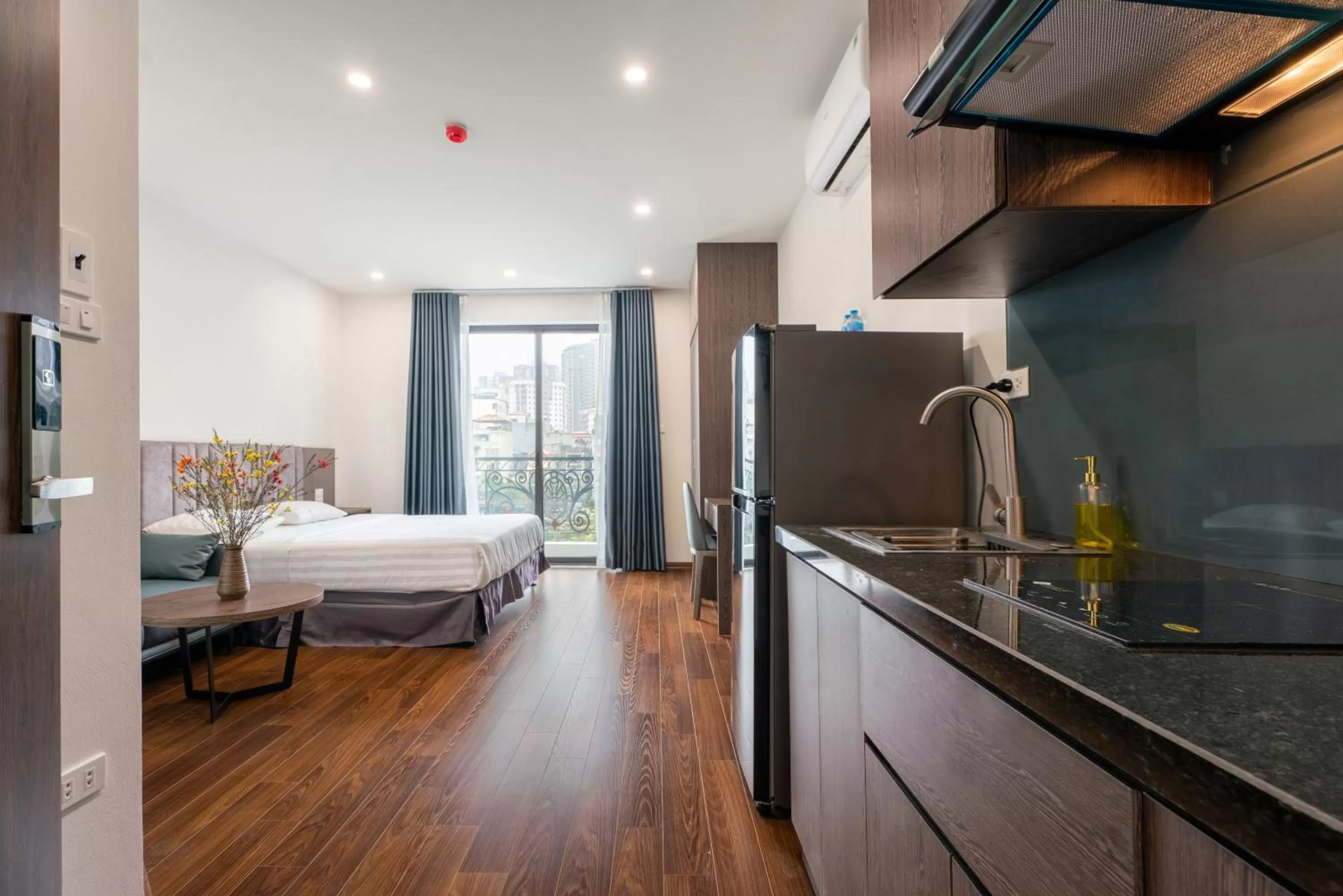 Bed in Granda Lake View Hotel & Apartment