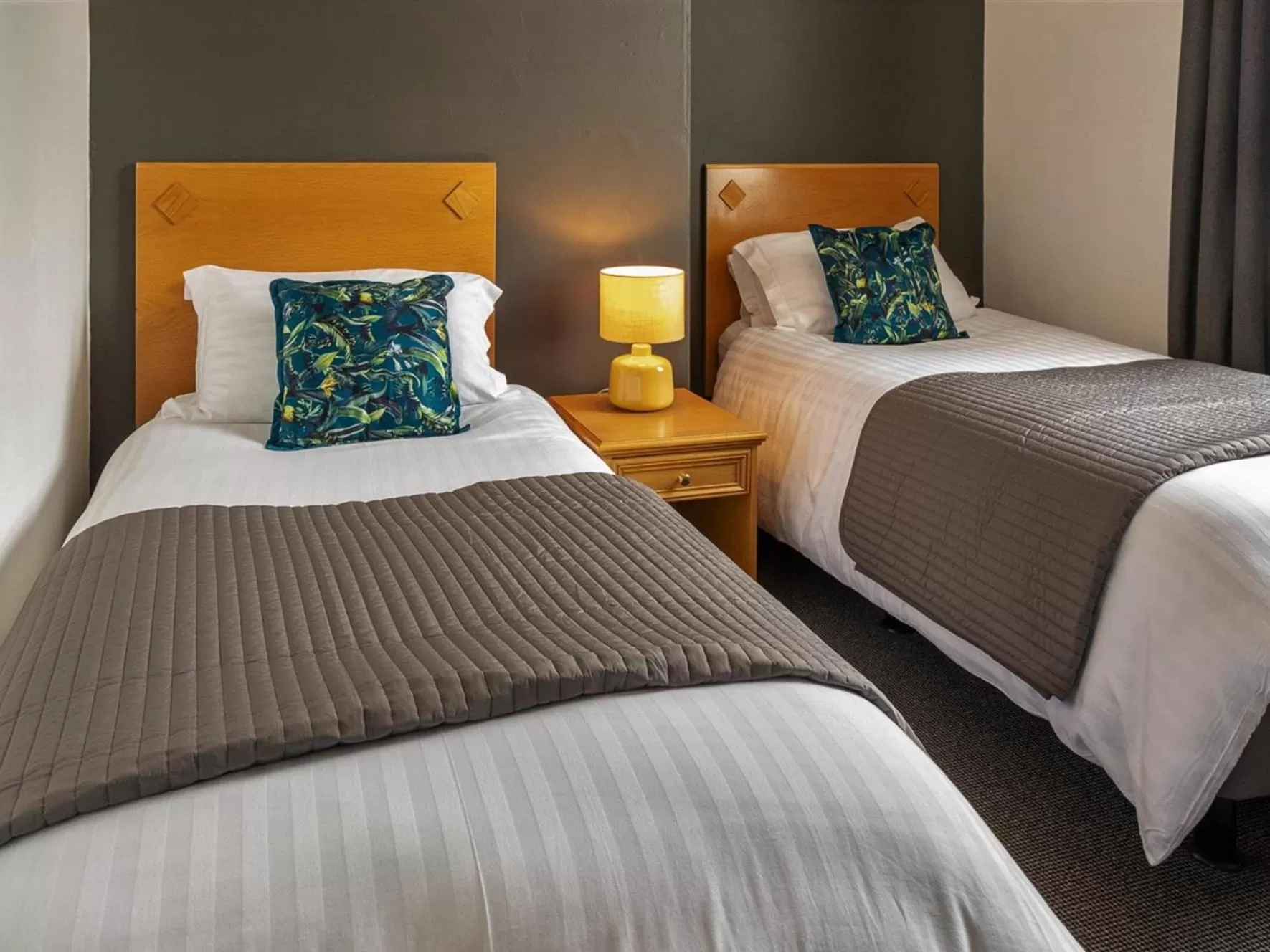 Bedroom in The Punch Bowl