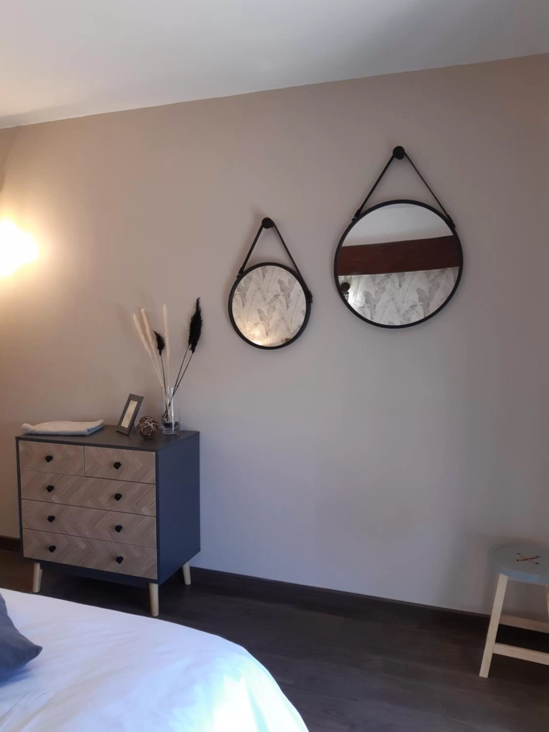 Bedroom, Bed in Au Charme de l'Eure