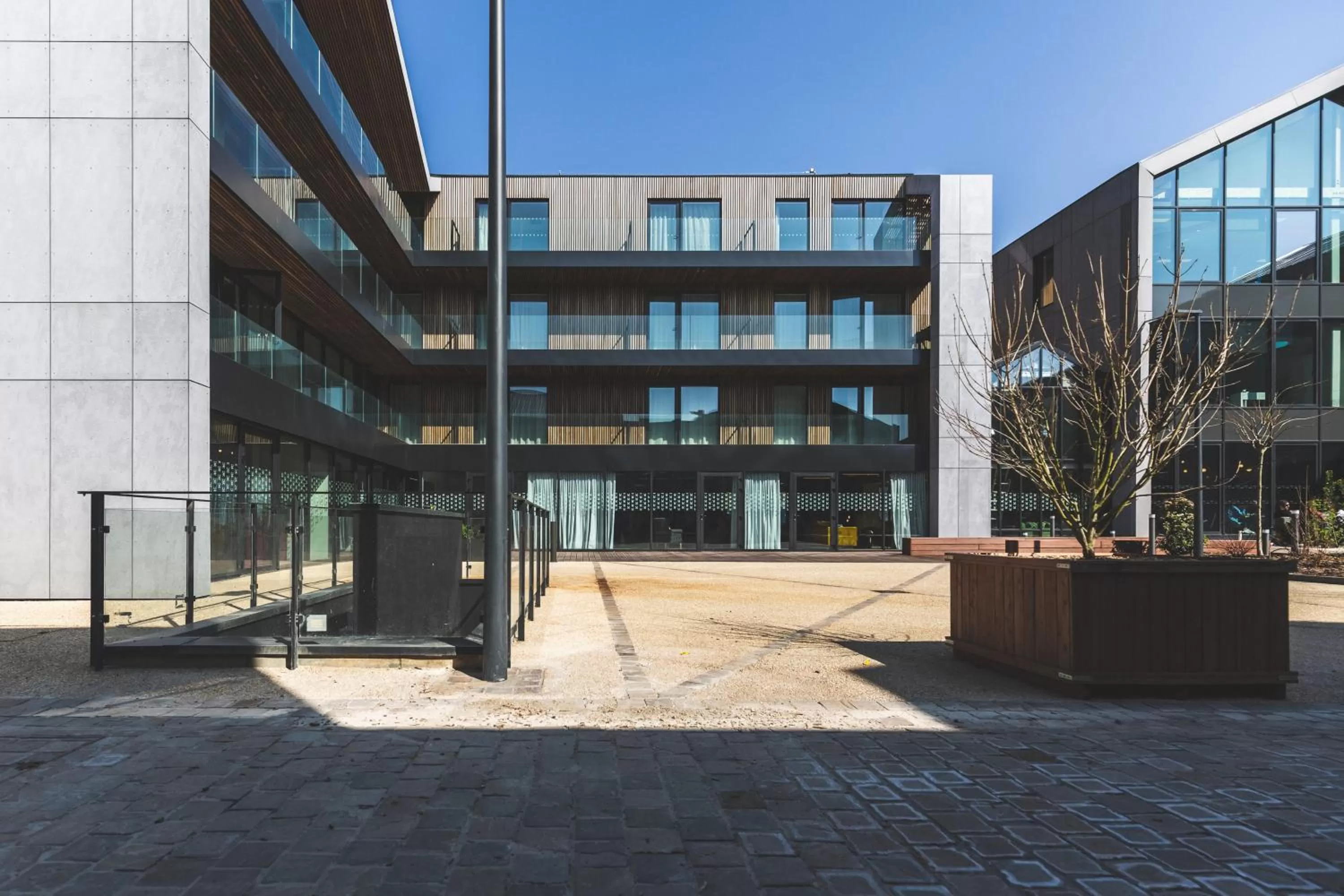 Property building in Coloft