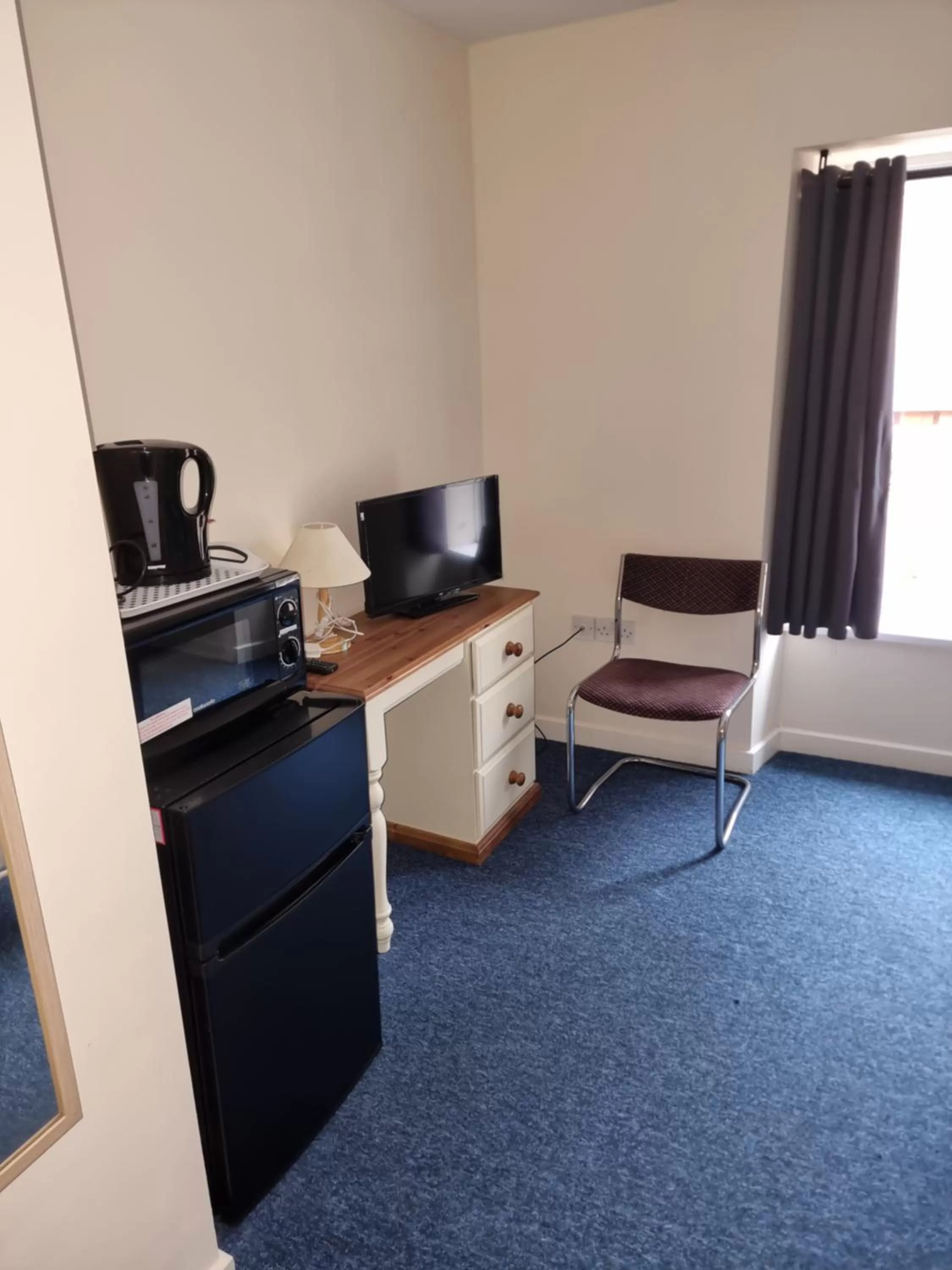 Kings Arms Guest House Ebbw Vale