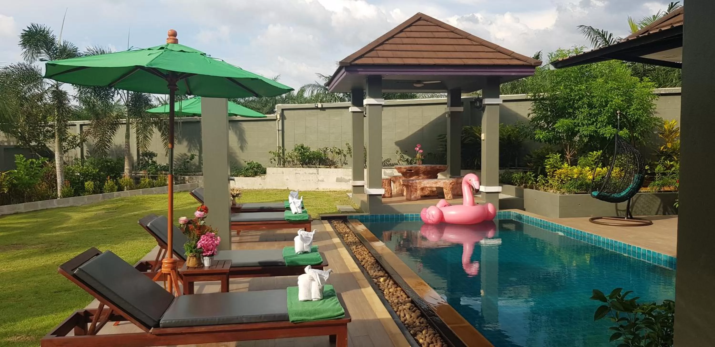 Swimming pool in Khaolak Yama Resort - SHA Plus