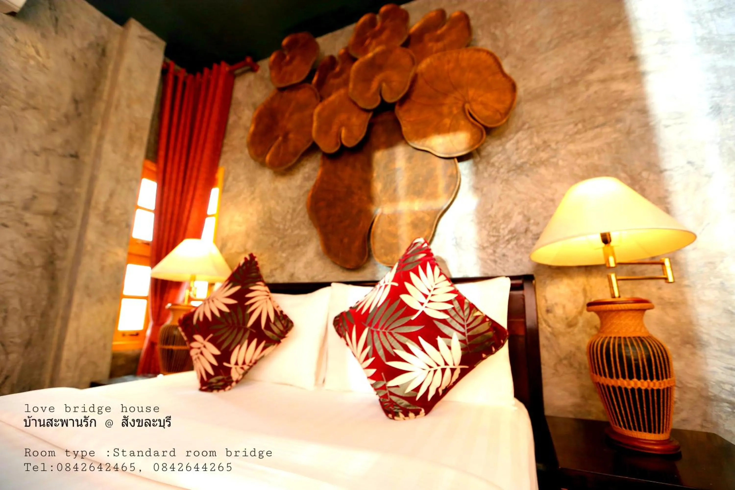 Bed in Love Bridge House บ้านสะพานรัก