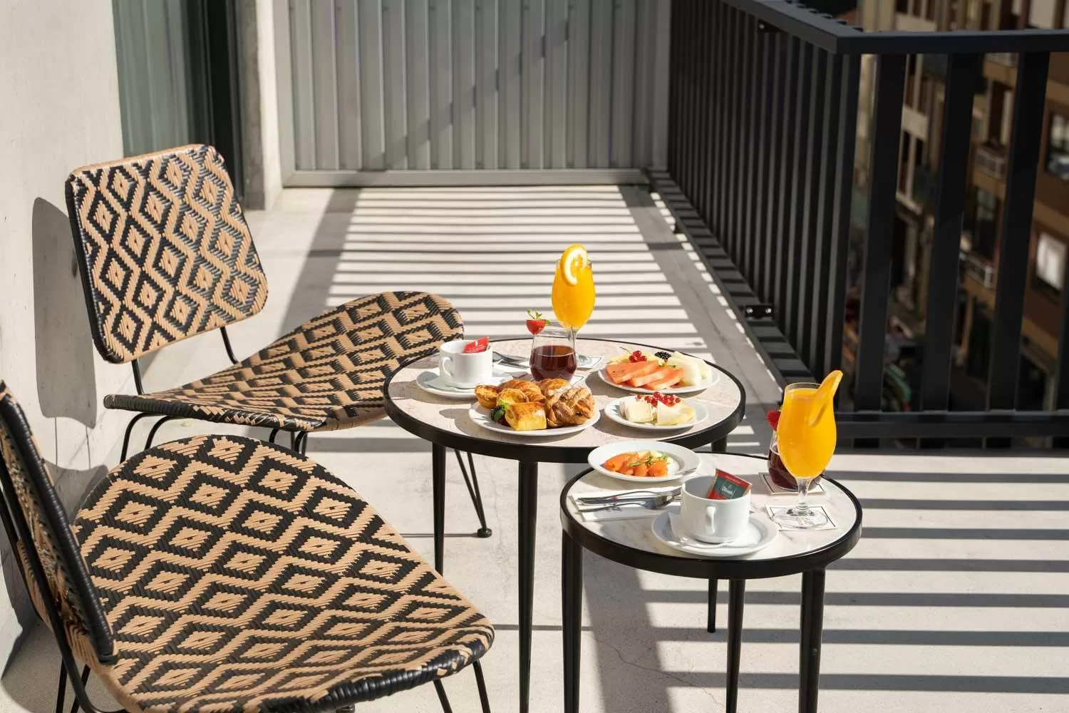 Buffet breakfast in Exe Essenzia Porto