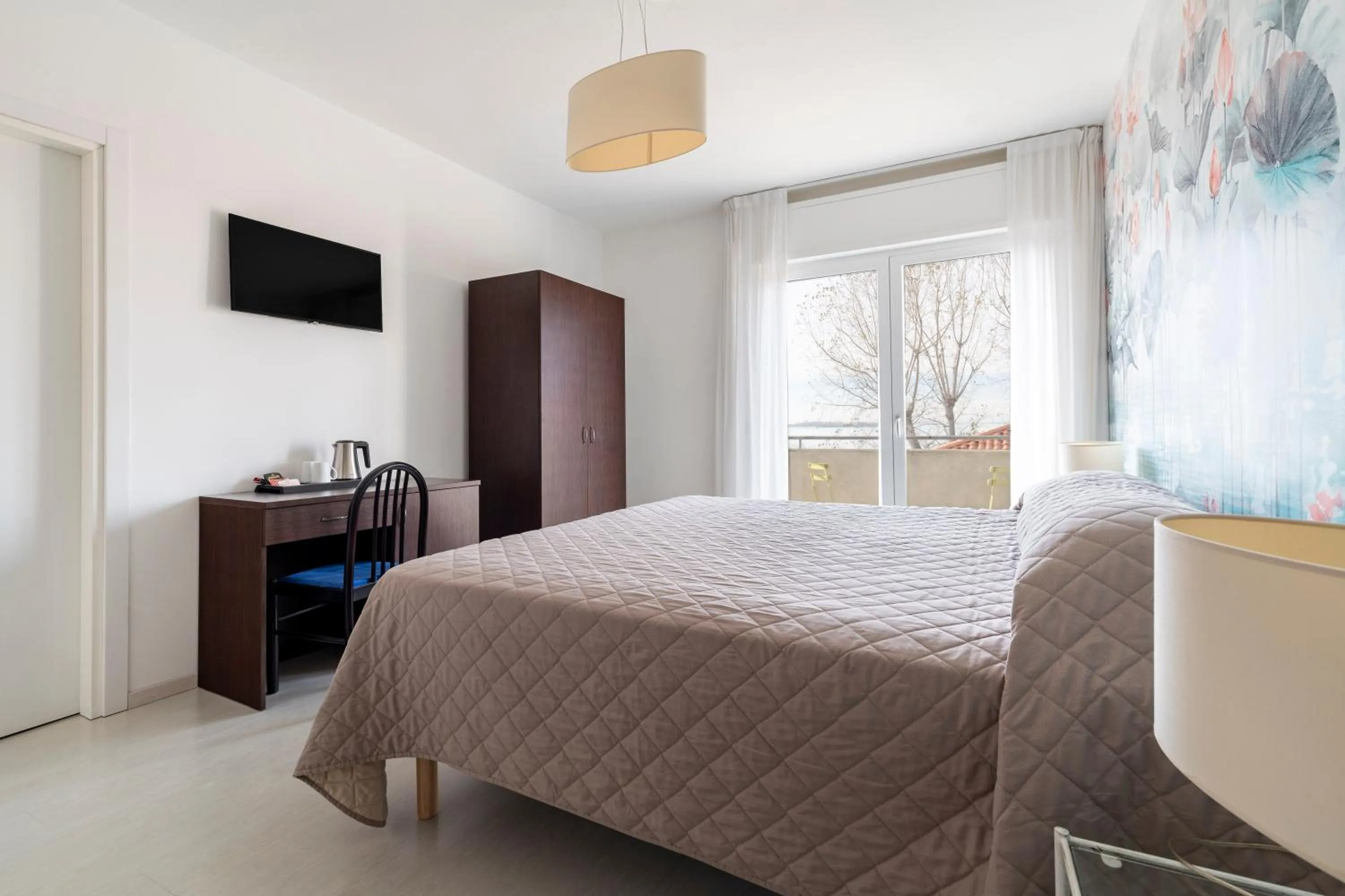 Bed in Hotel Sorriso