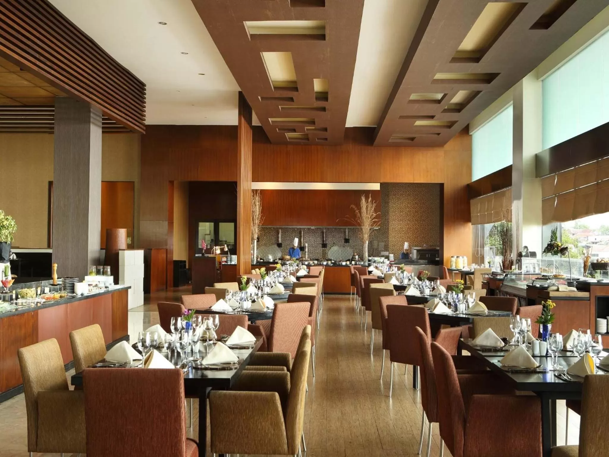 Restaurant/places to eat in Novotel Balikpapan