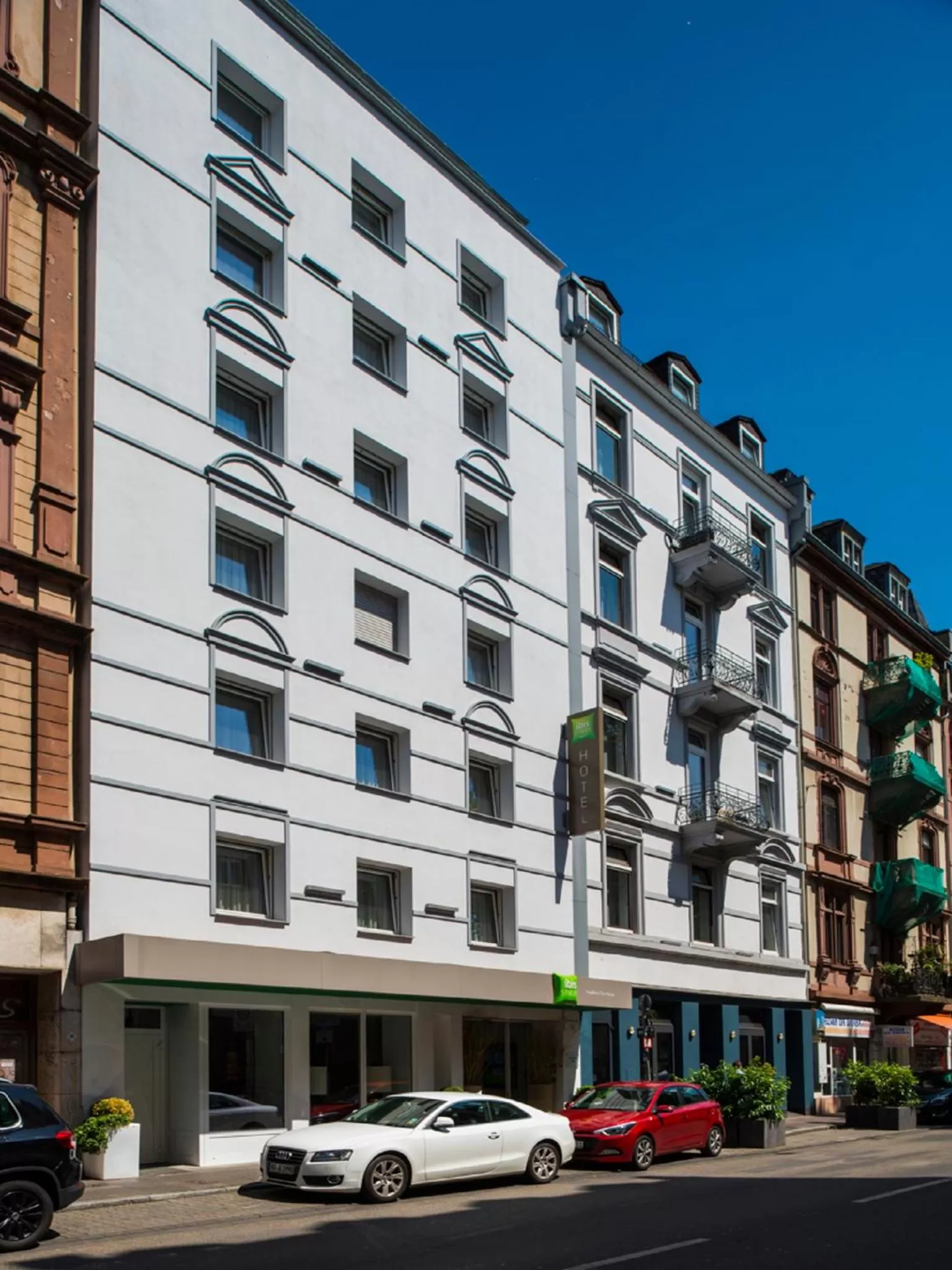 Property building in Ibis Styles Frankfurt City