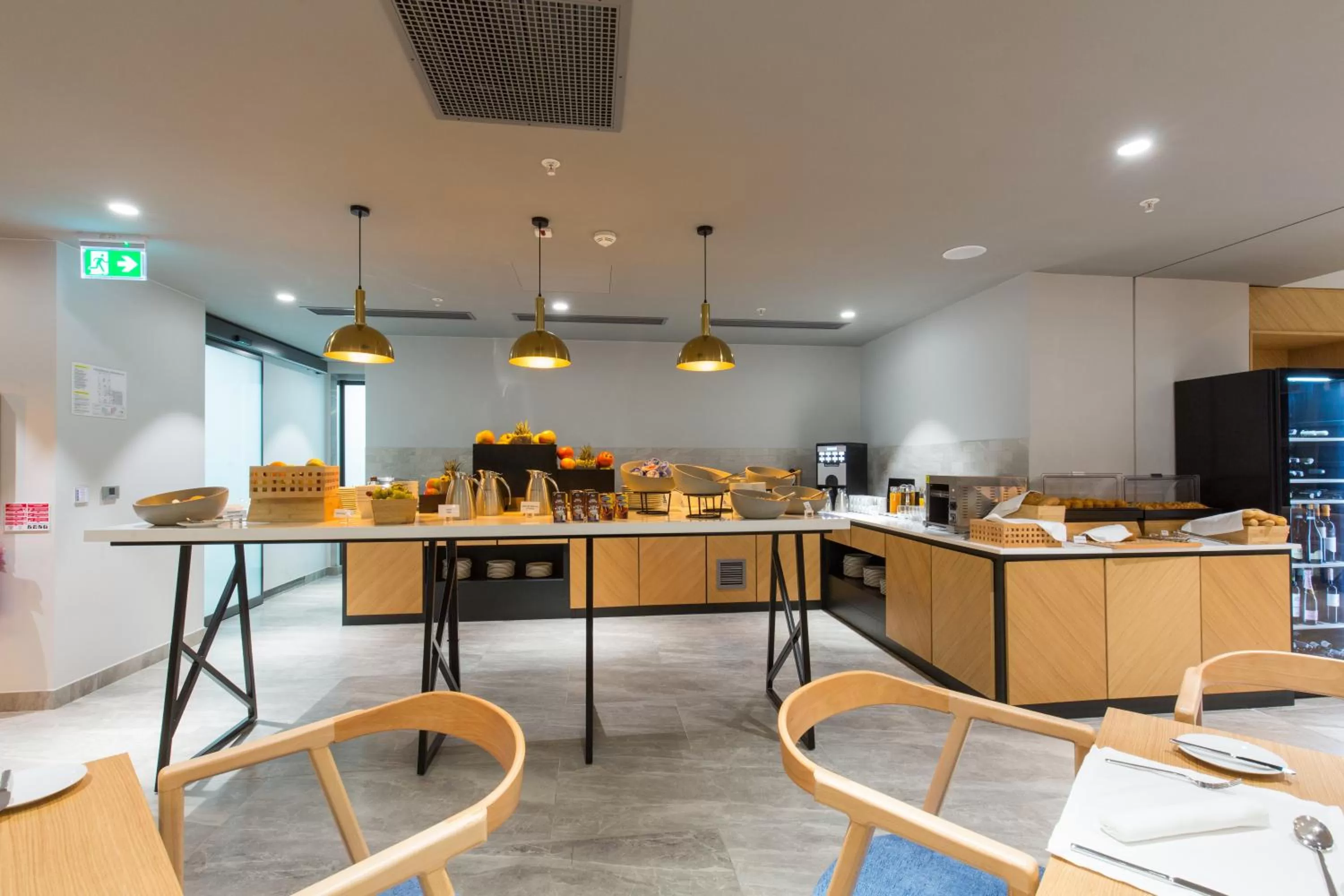 Restaurant/places to eat in Courtyard by Marriott Banja Luka