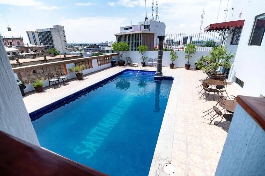 Property building in Hotel Santiago De Compostela - Guadalajara Centro Historico