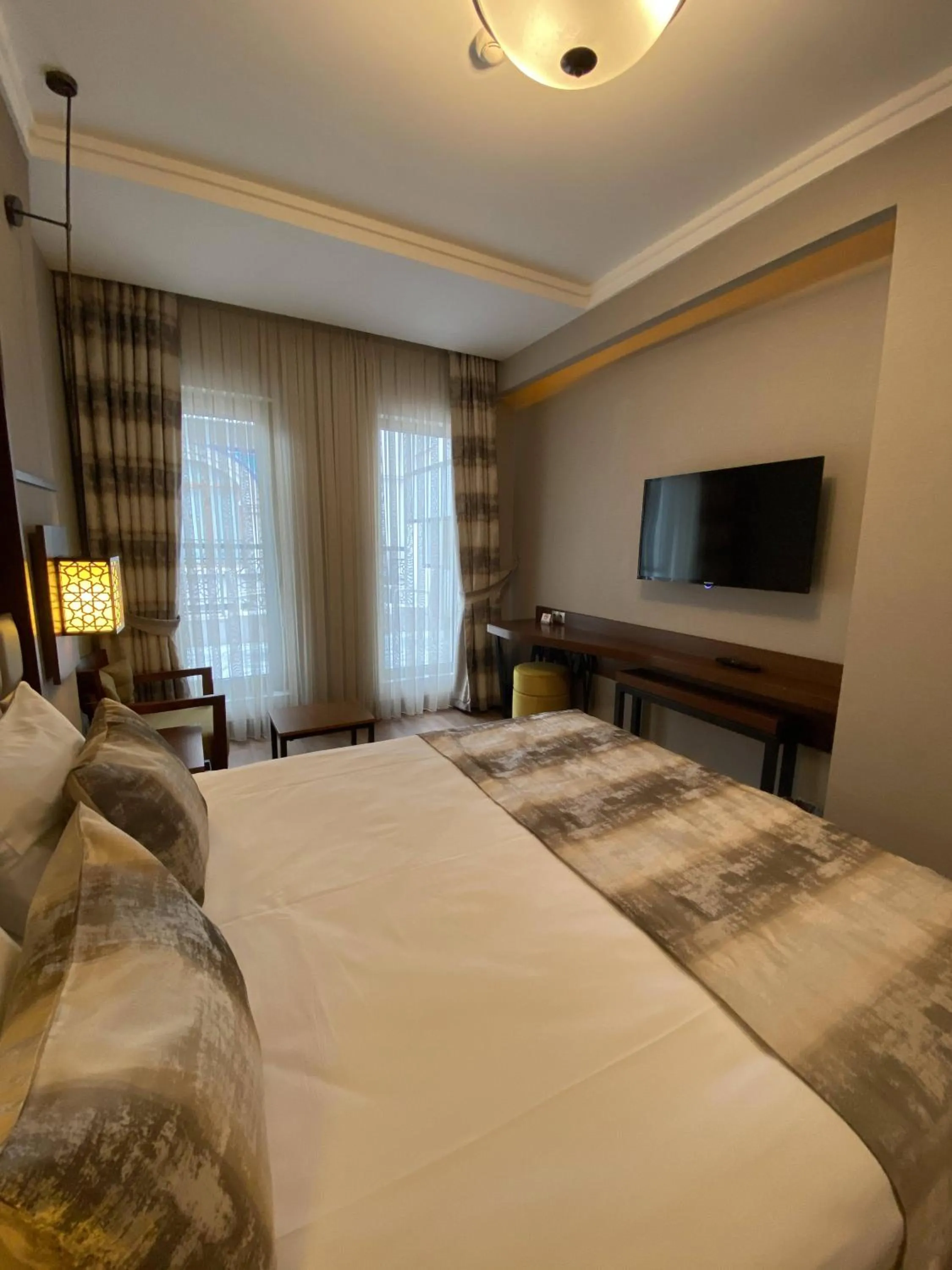 Bed in Manesol Boutique Galata