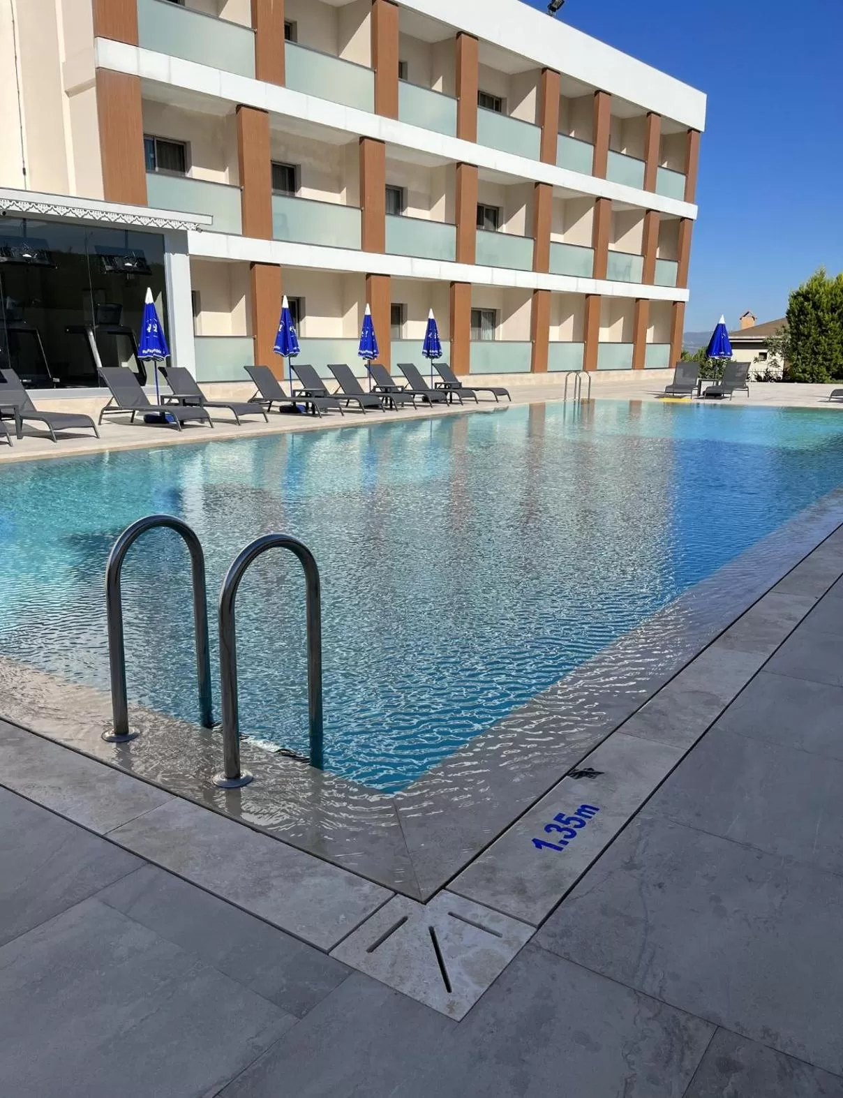 Swimming pool in Holiday Inn Express Manisa-West by IHG