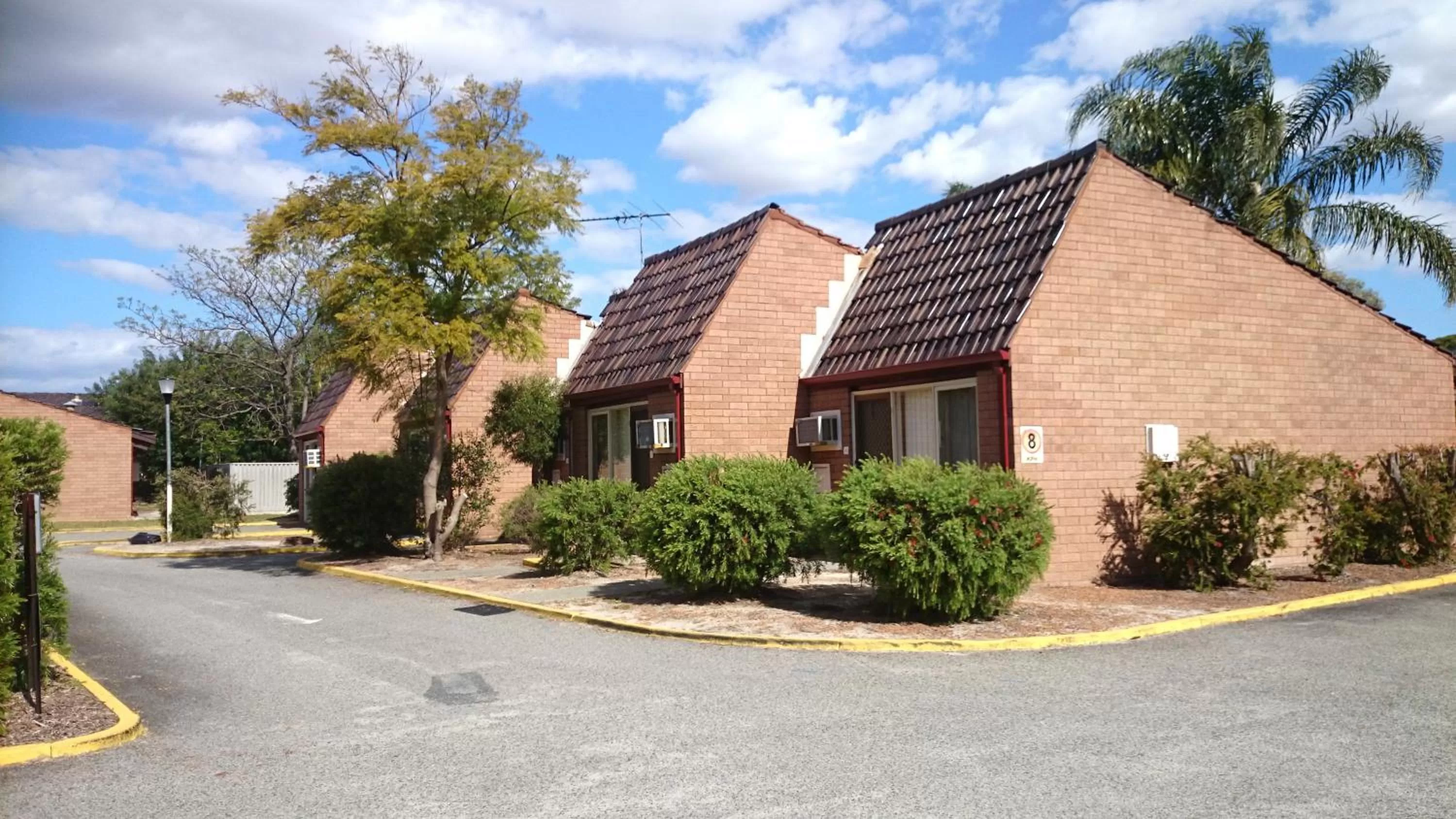 Facade/entrance in Sanno Marracoonda Perth Airport Hotel