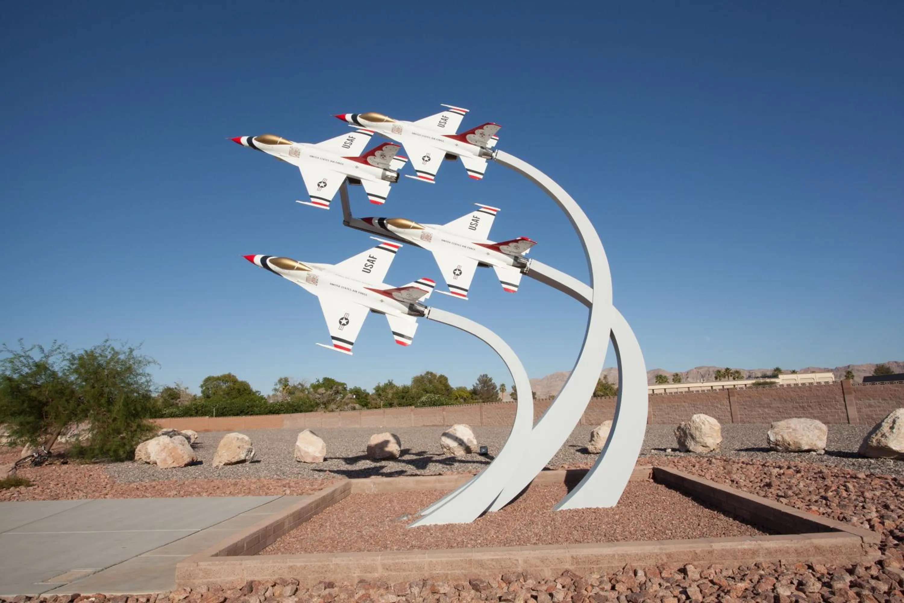 Area and facilities, Property Logo/Sign in Aviation Inn