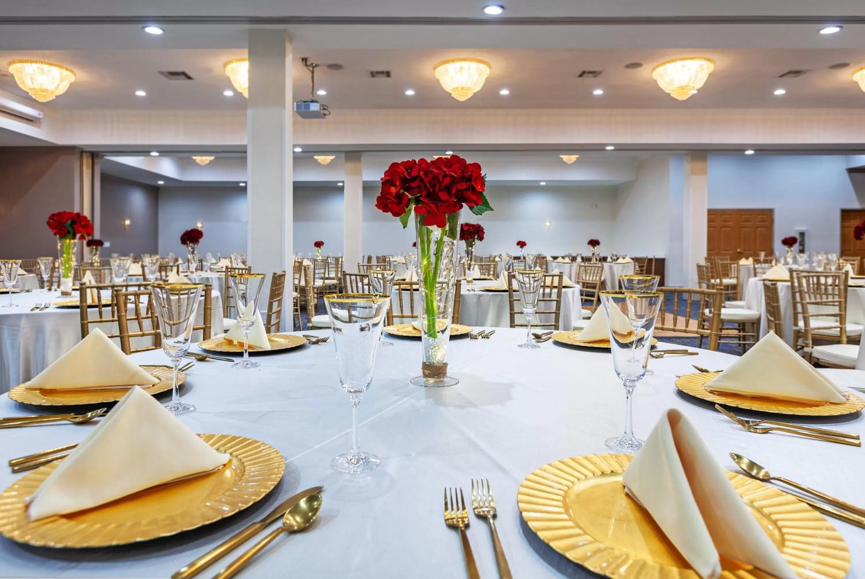 Meeting/conference room in Holiday Inn Express Hotel and Suites Jenks by IHG