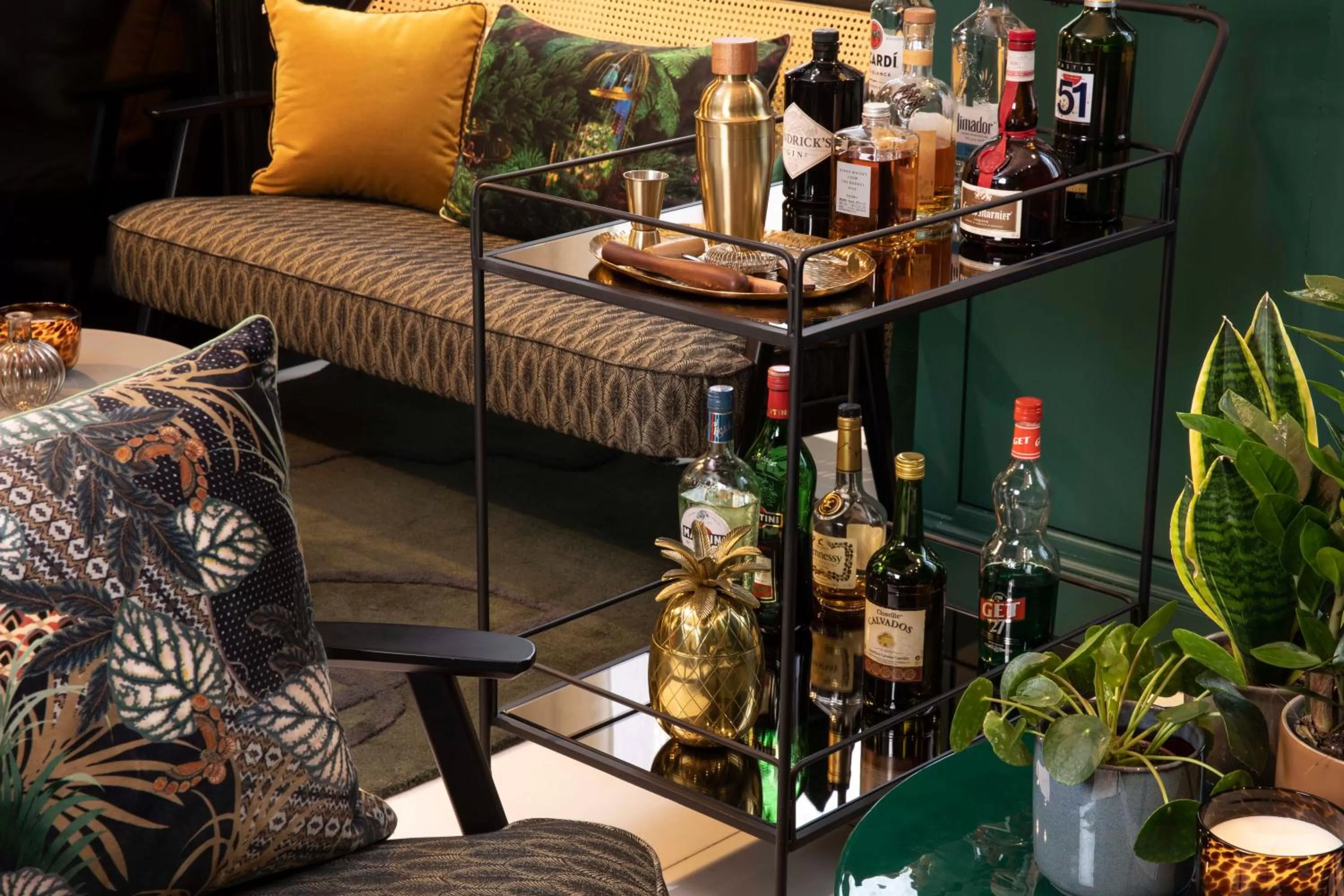 Lounge or bar in First Hotel Paris Tour Eiffel