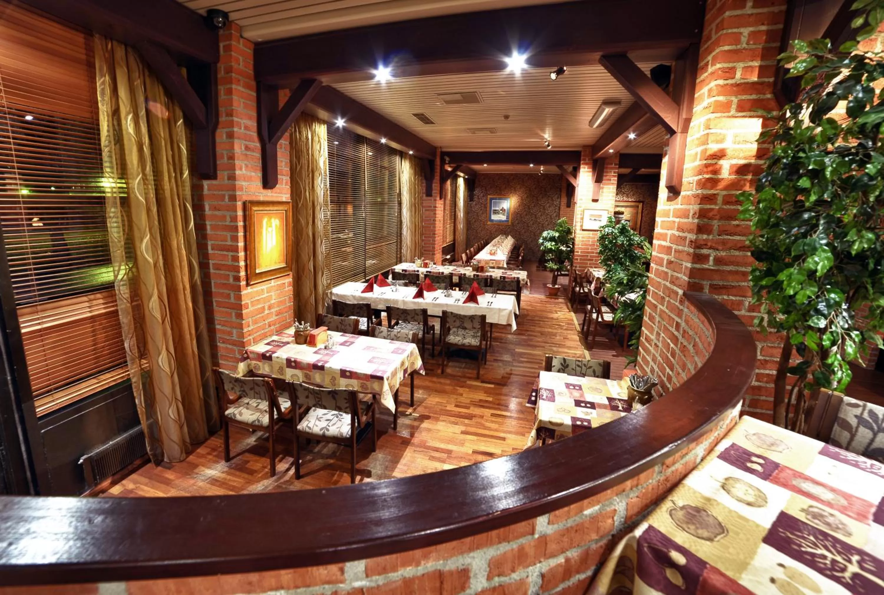 Restaurant/places to eat in Hotel Lapuahovi