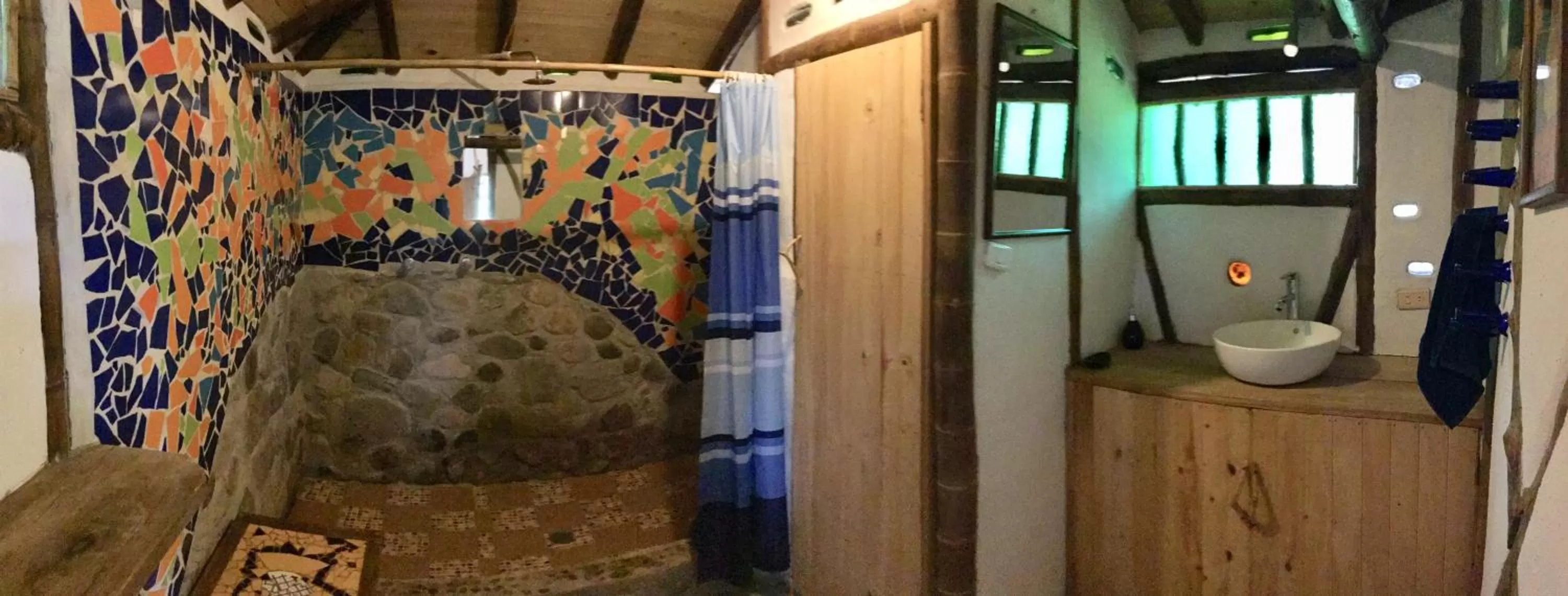 Bathroom in Hotel La Casa de Francois