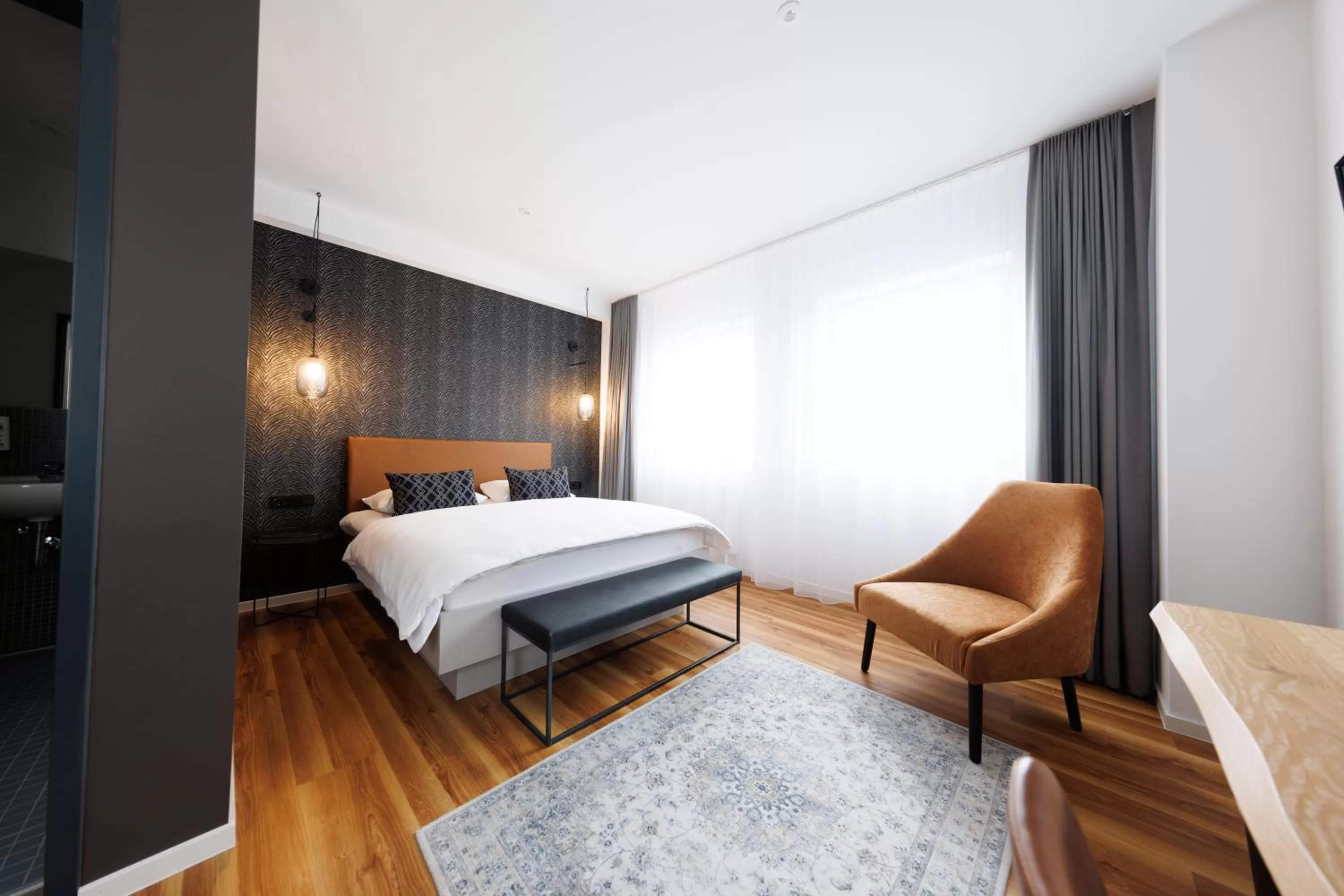 Photo of the whole room, Bed in Internationales Studierendenhotel