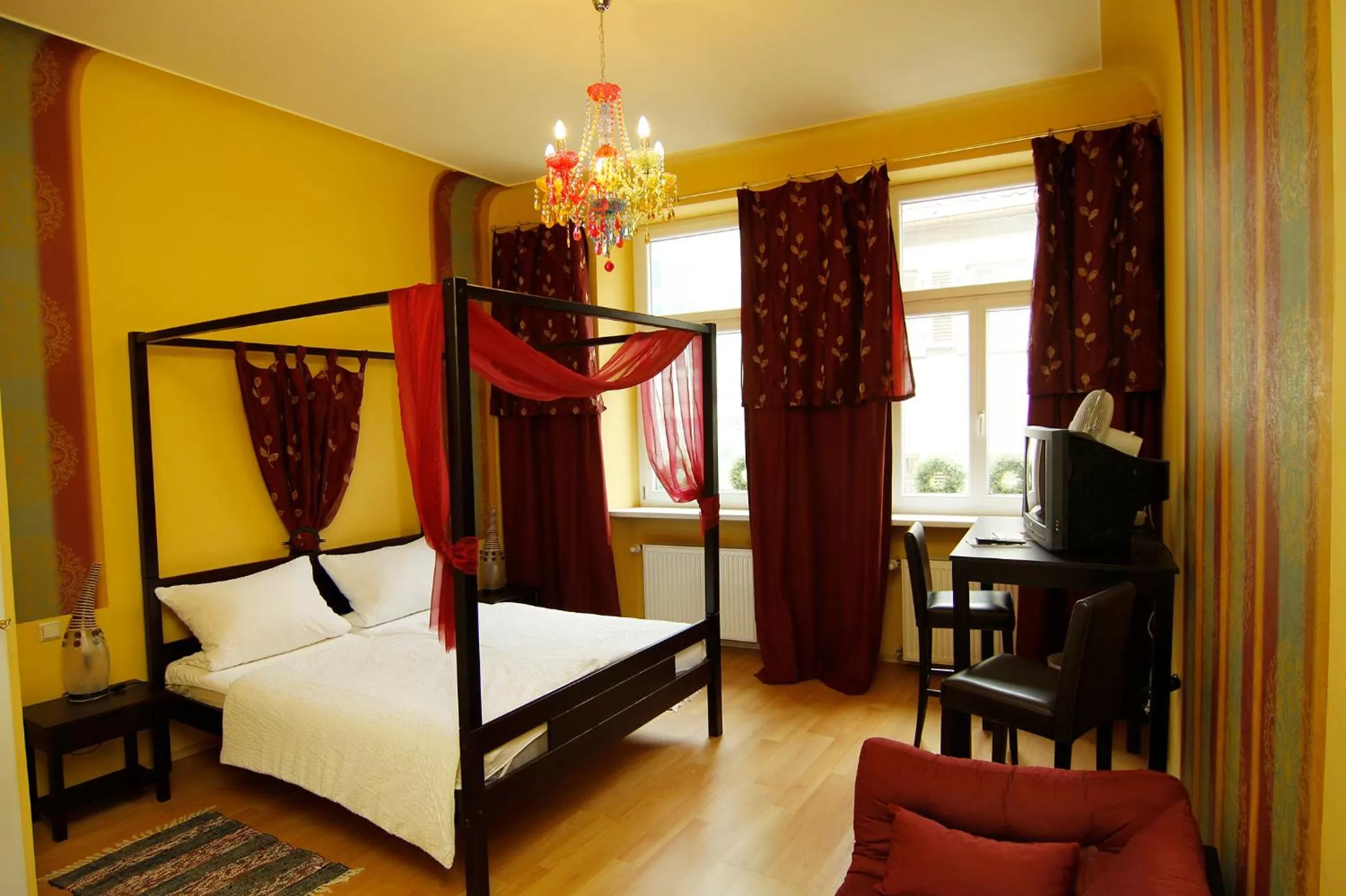 Photo of the whole room in Die Dependance