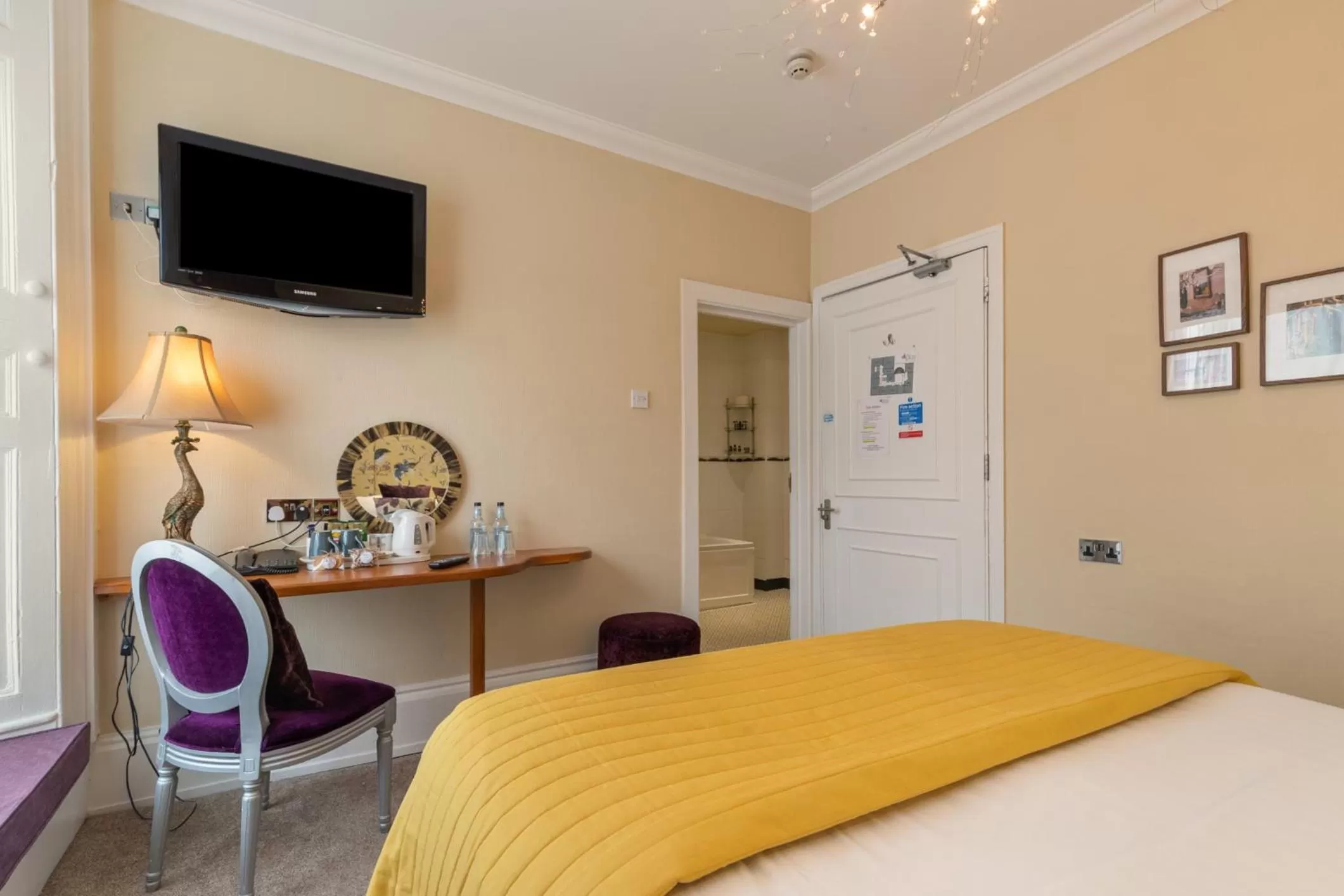 Bed in Hotel Plas Hyfryd