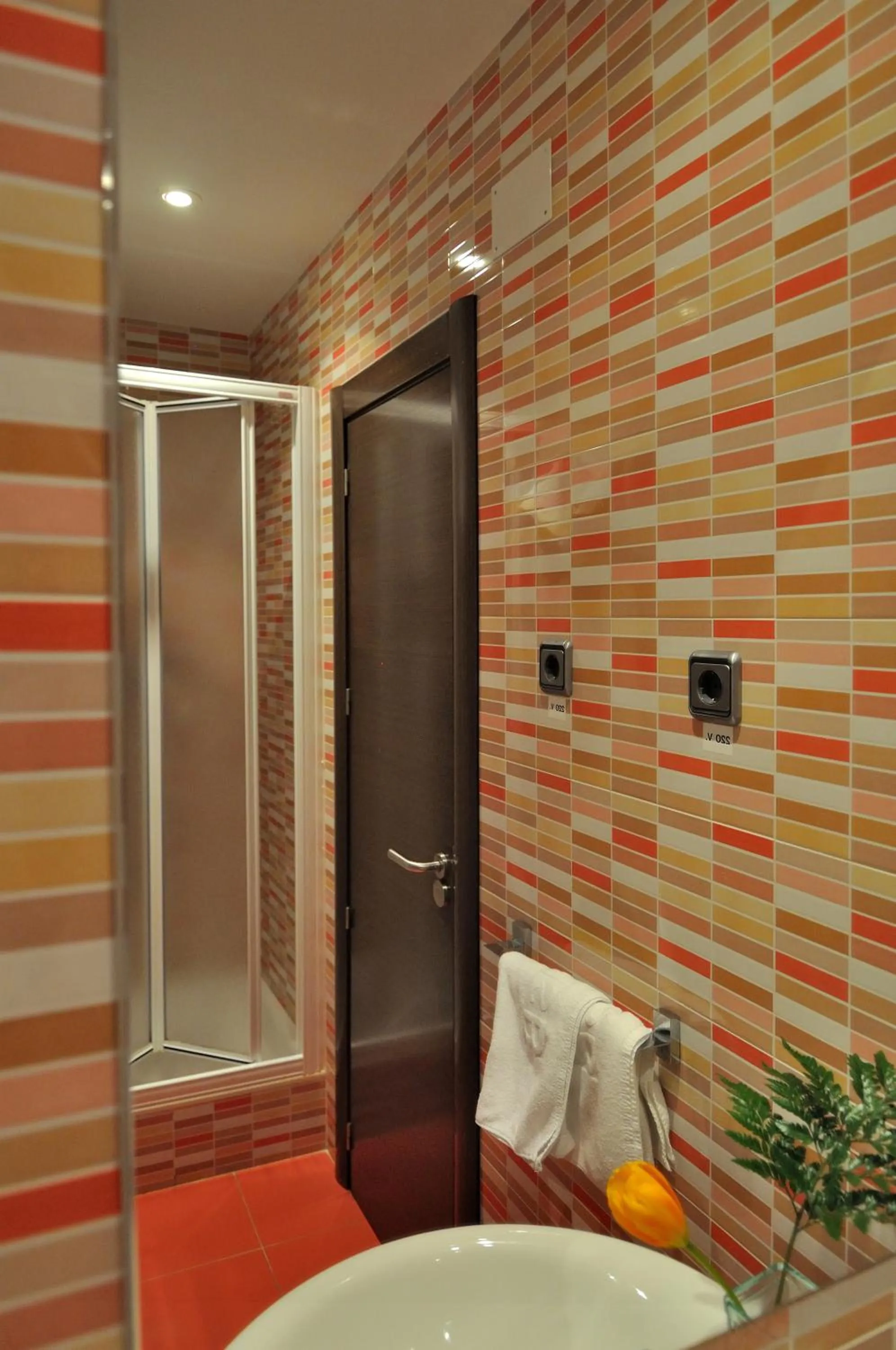 Bathroom in Hostal Ballesta