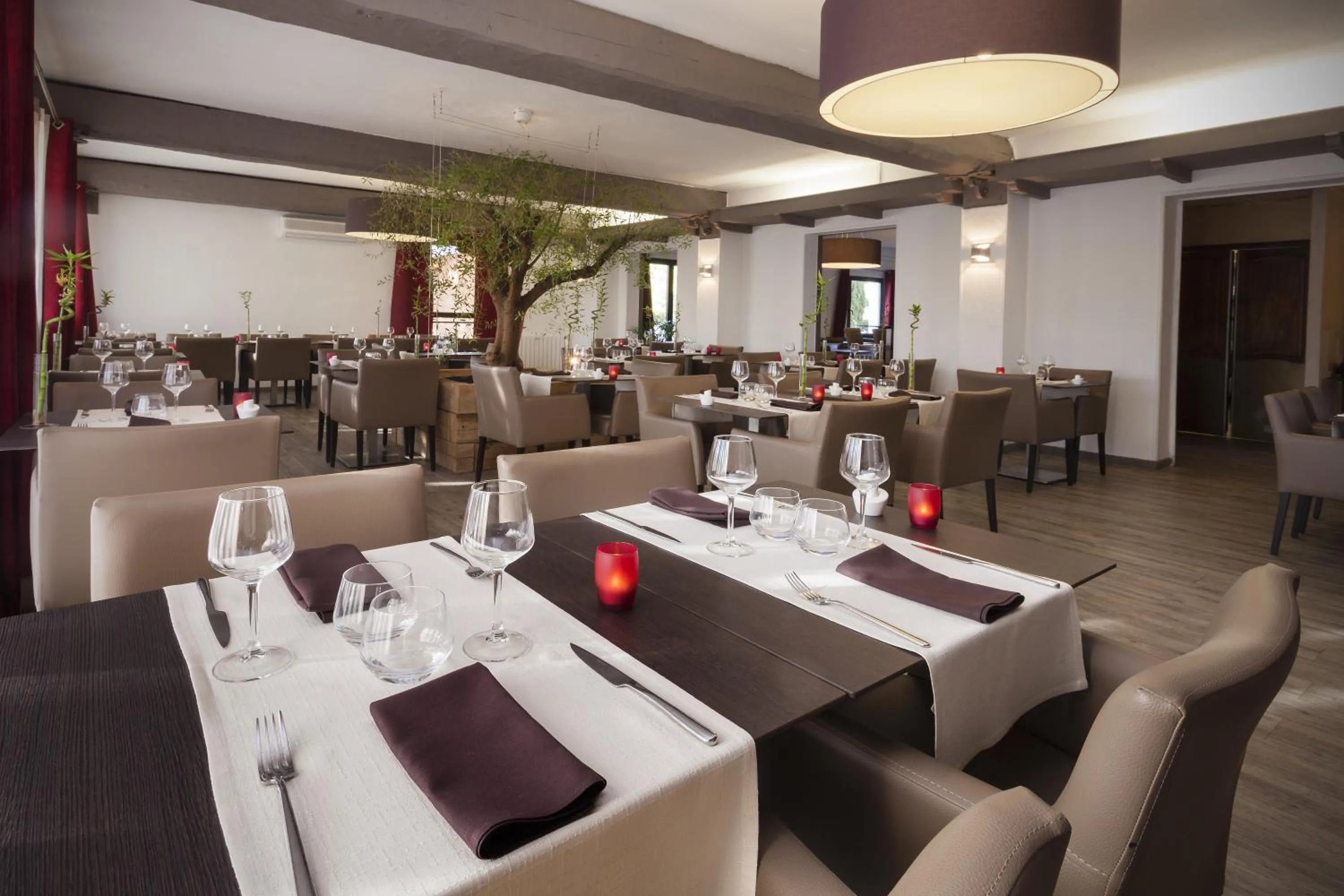 Restaurant/places to eat in LOGIS HOTEL & RESTAURANT L'ETAPE Bouc Bel Air - Gardanne