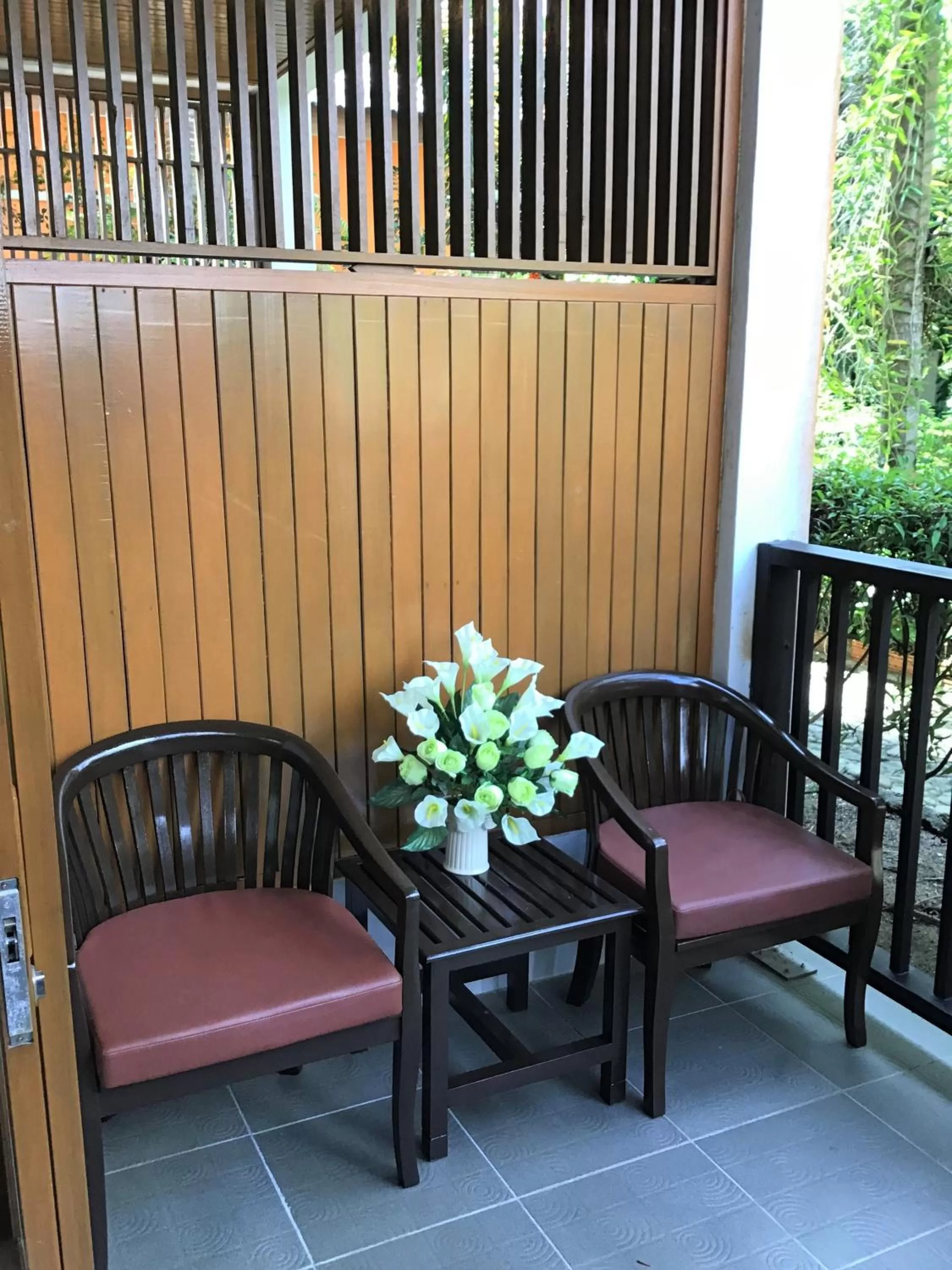 Seating Area in Pratum Resort