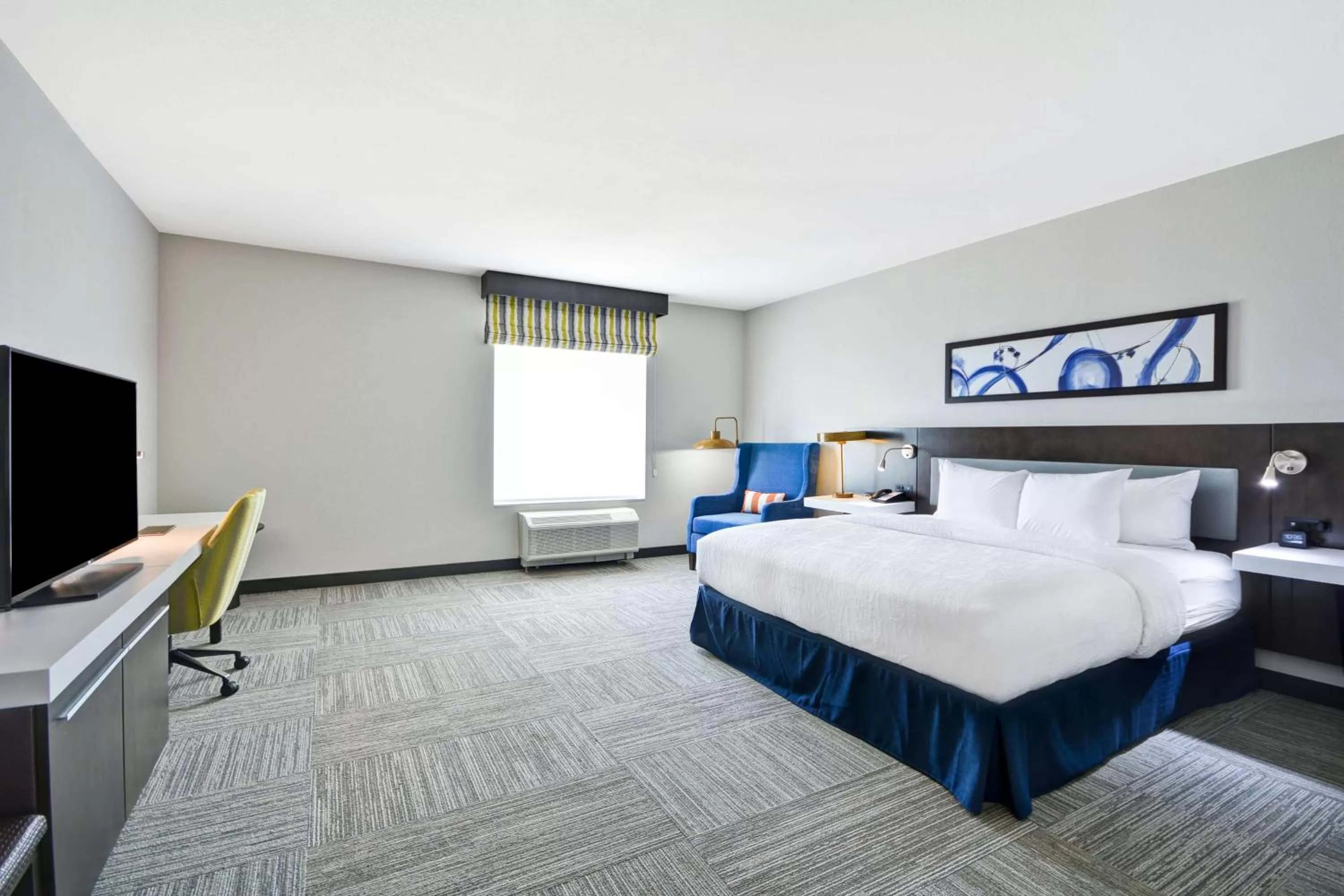 Bedroom, Bed in Hilton Garden Inn Tulsa-Broken Arrow, OK