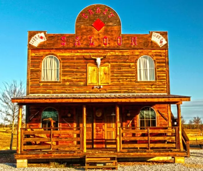 Property Building in Diamonds Old West