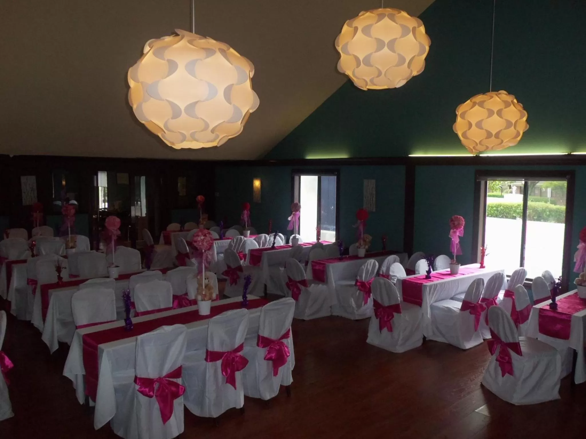 Banquet/Function facilities in Araamda Inn