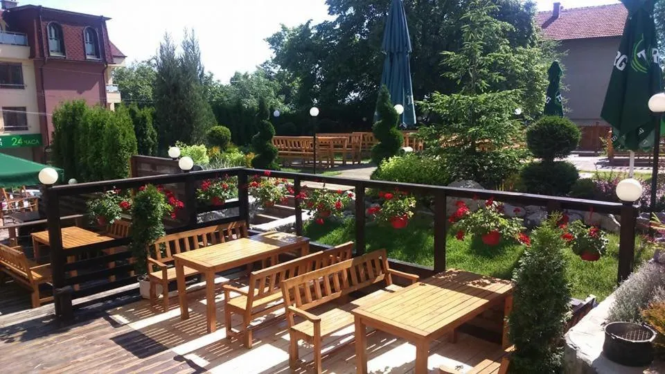 Restaurant/places to eat in Vitoshko Lale Hotel