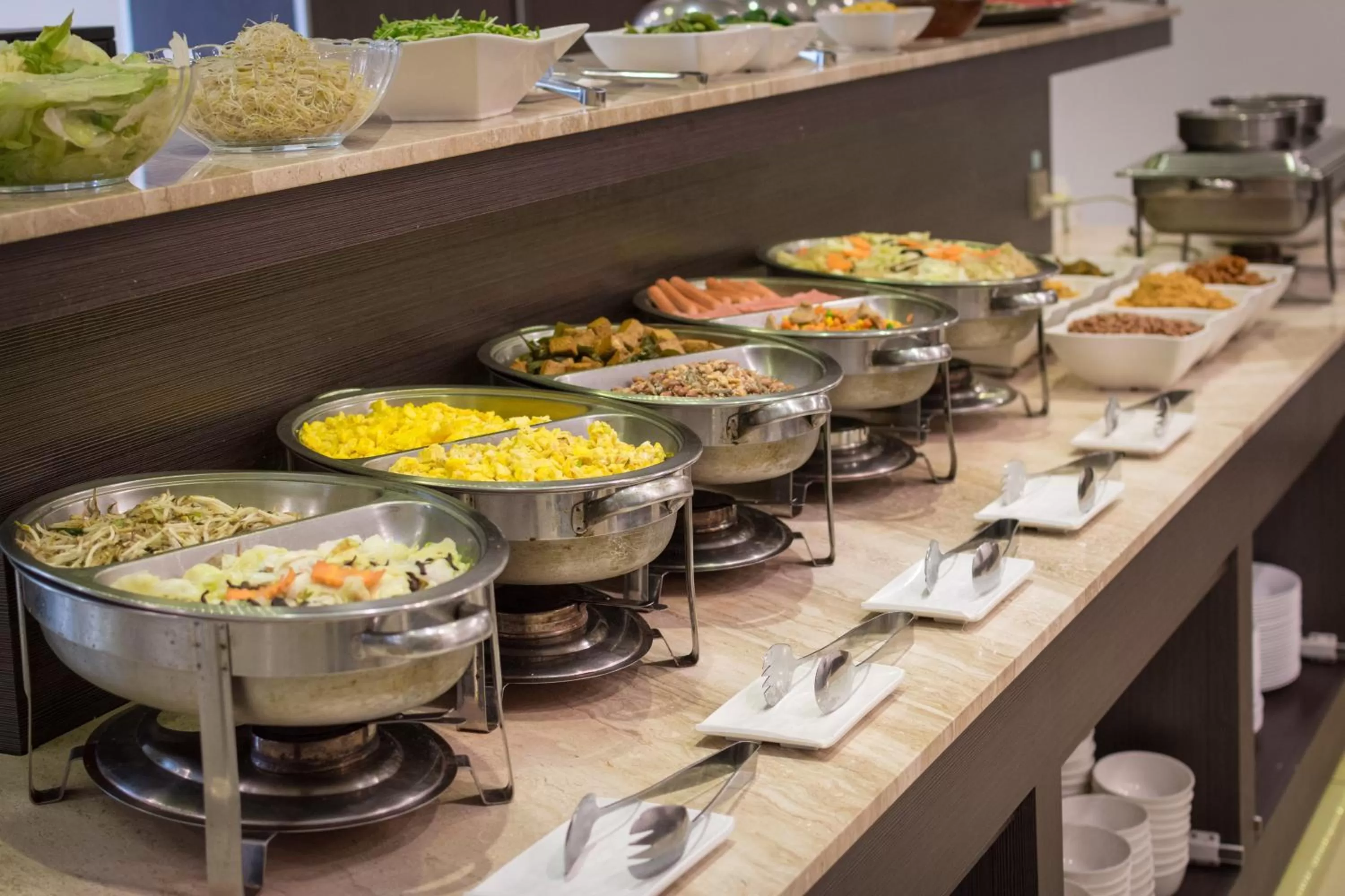 Buffet breakfast in Twinstar Hotel