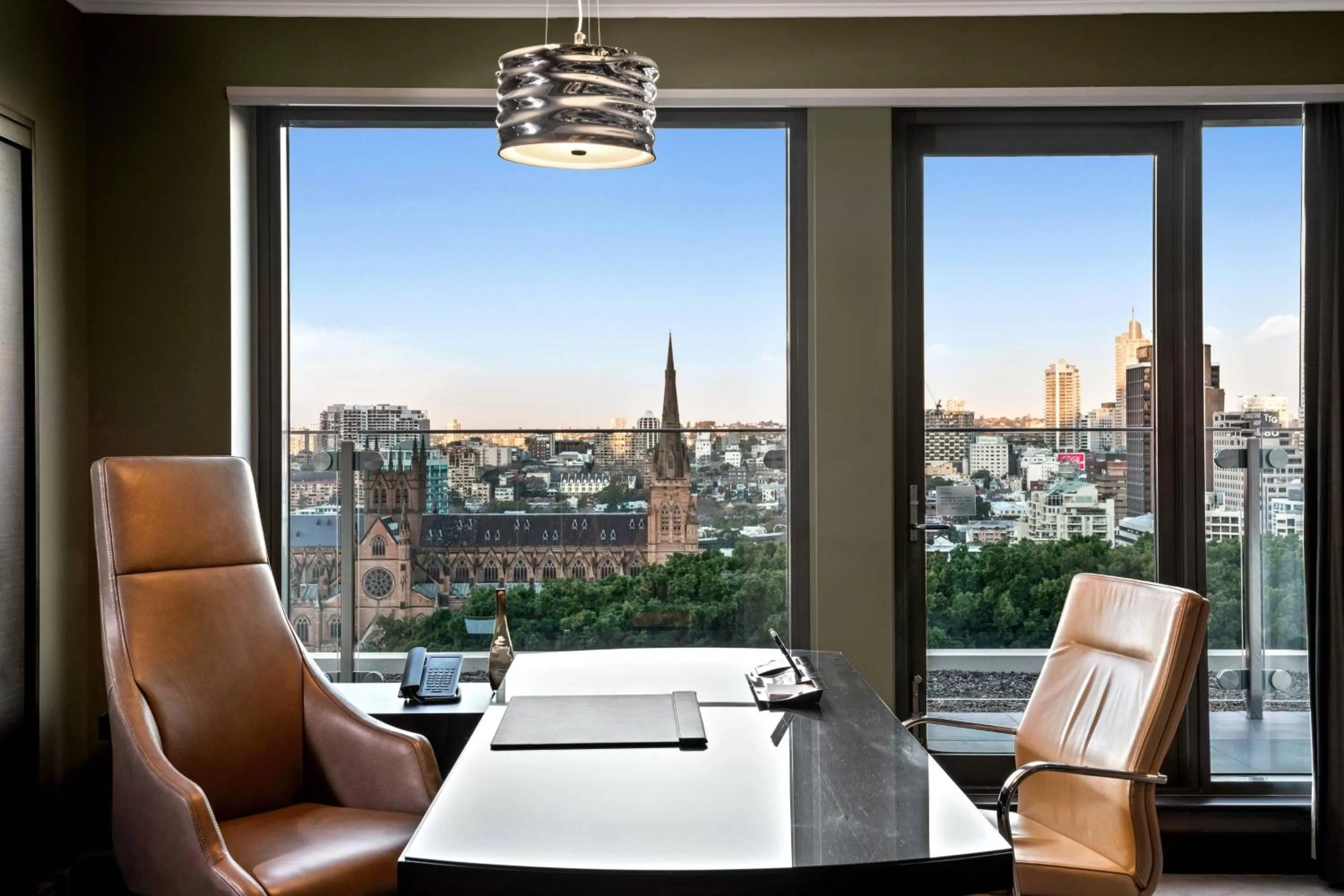 Bedroom in Sheraton Grand Sydney Hyde Park