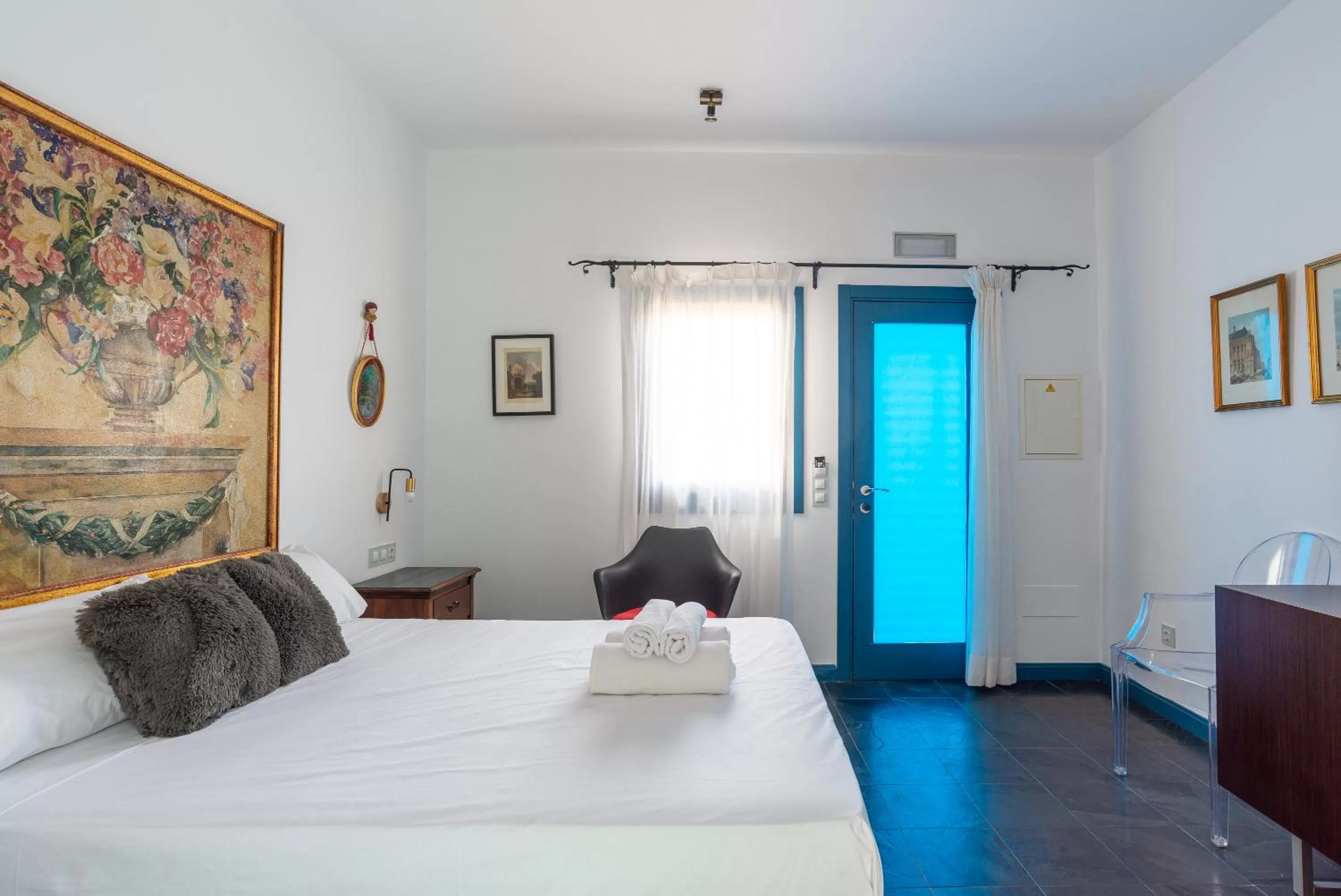 Photo of the whole room, Bed in Hotel Albaicín