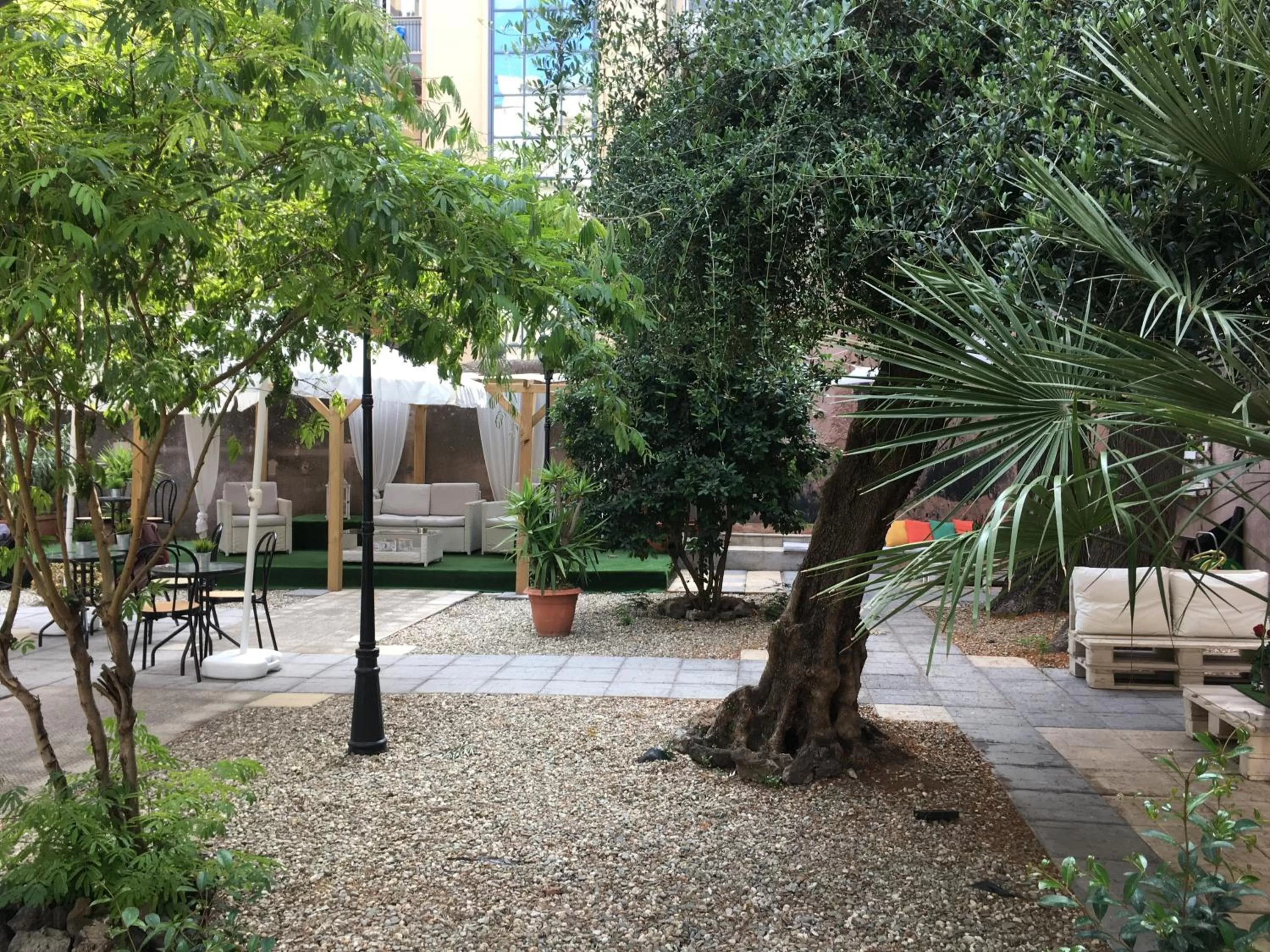 Garden in B&B Liberty 900