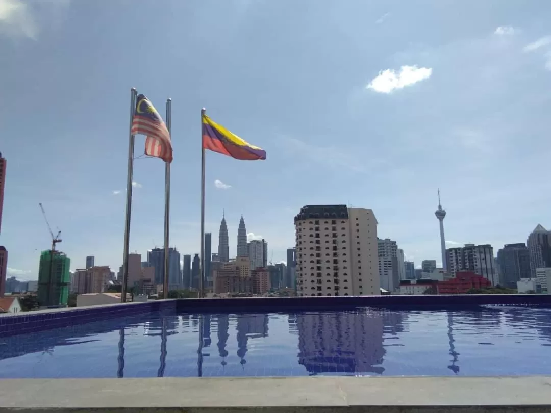 Swimming pool in Leo Palace Hotel Classic Wing, WTC Kuala Lumpur