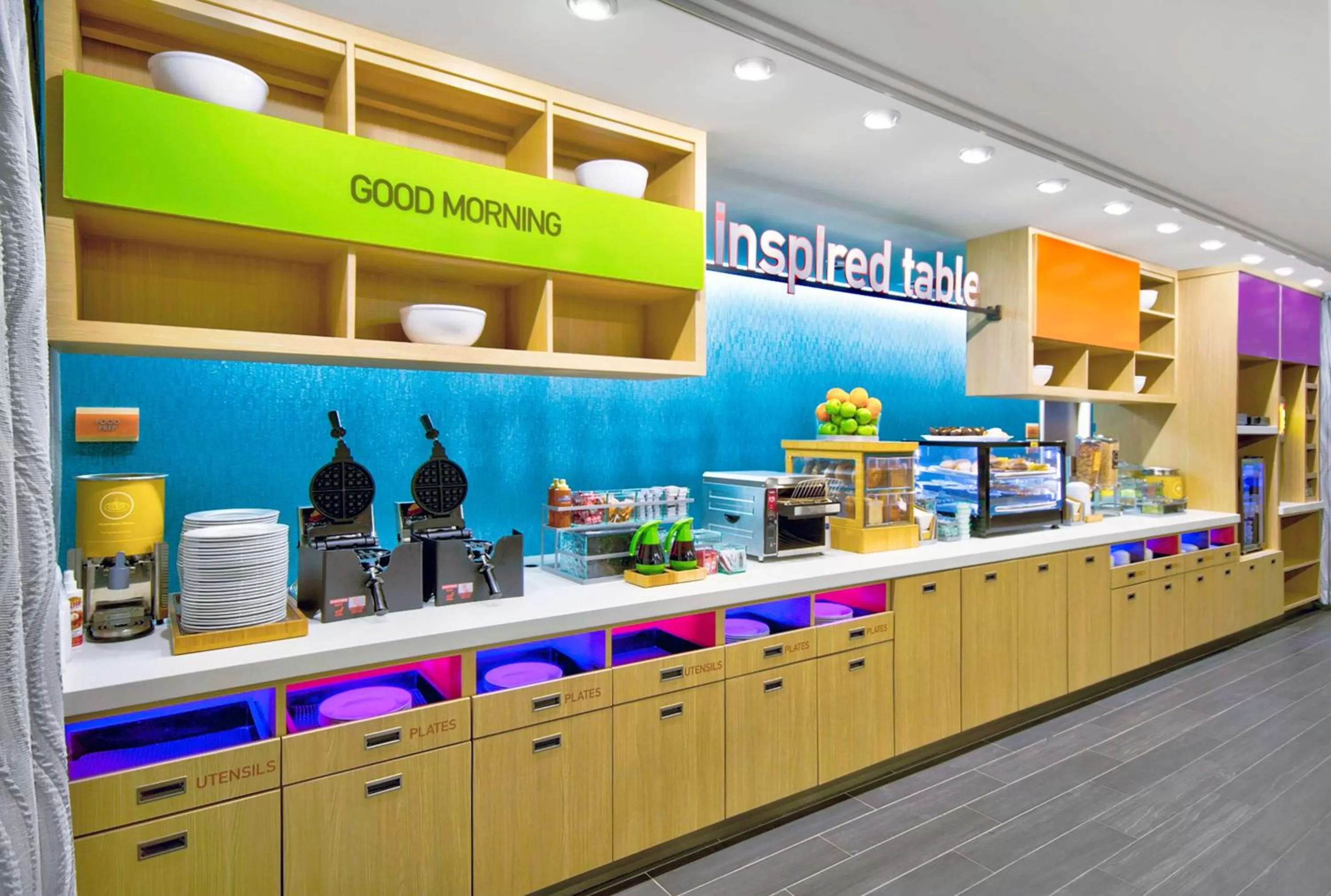 Breakfast in Home2 Suites By Hilton Whitestown - Indianapolis Northwest