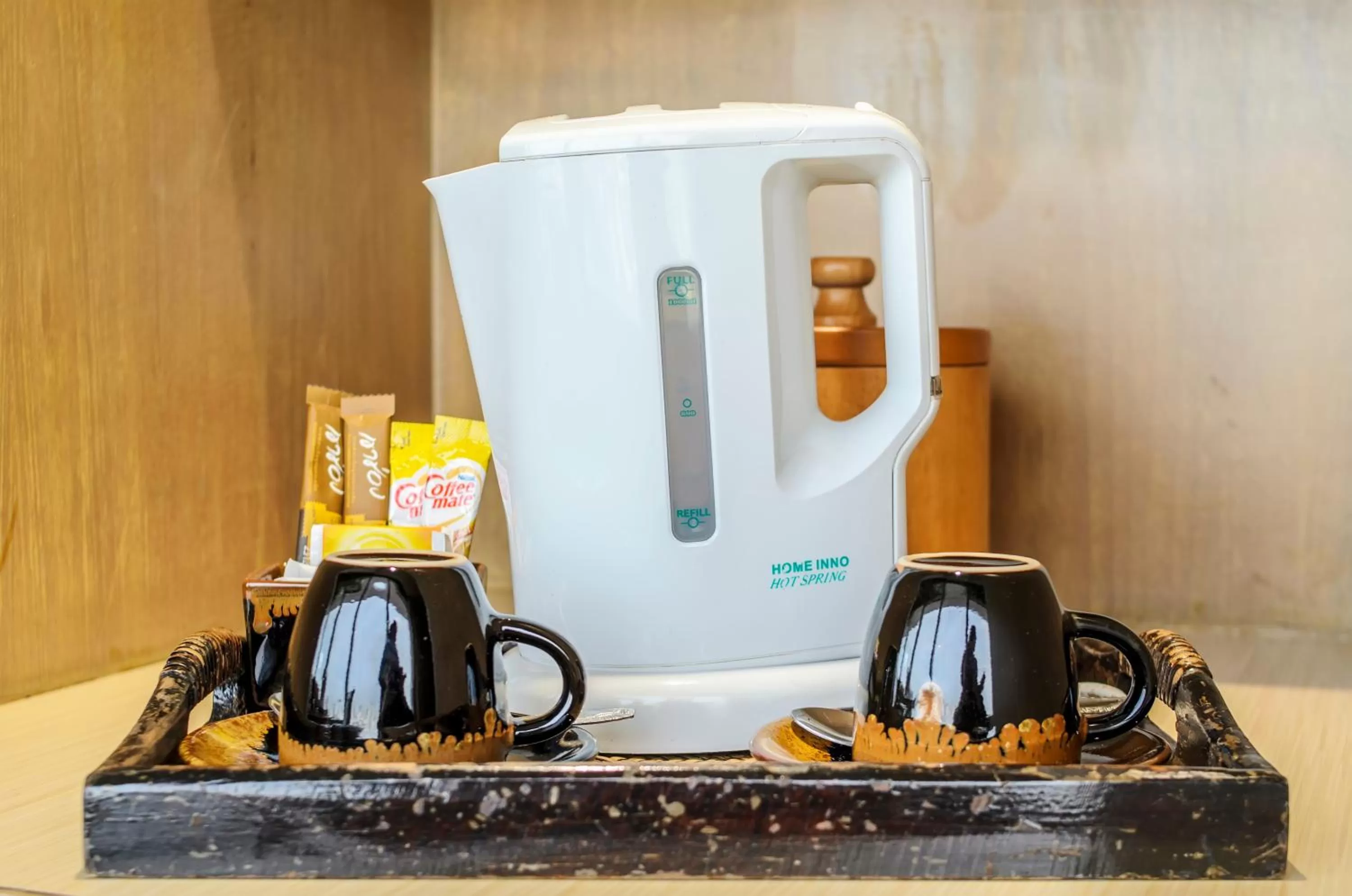 Coffee/tea facilities in Prince Palace Hotel Bangkok
